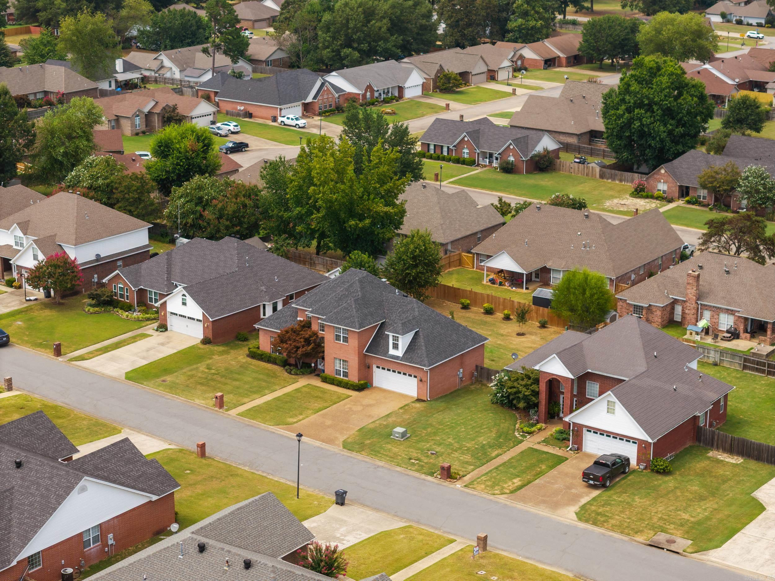 BELVEDERE COURT - Residential