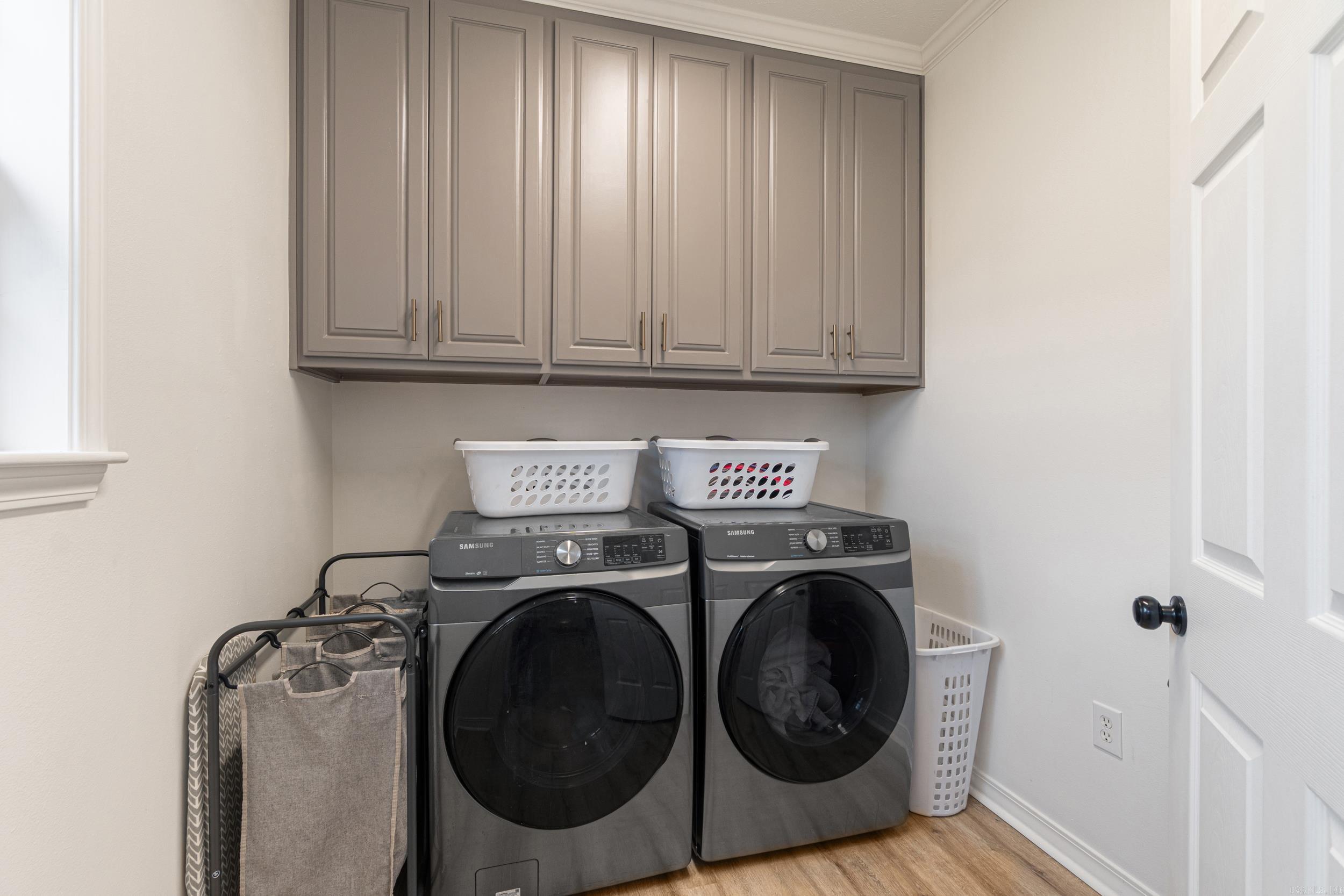 BELVEDERE COURT - Residential