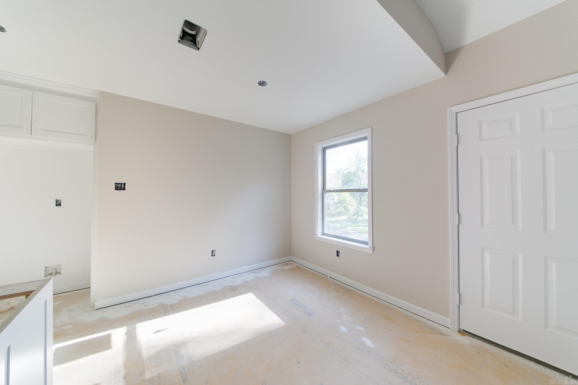 PAW'S PLACE - Residential