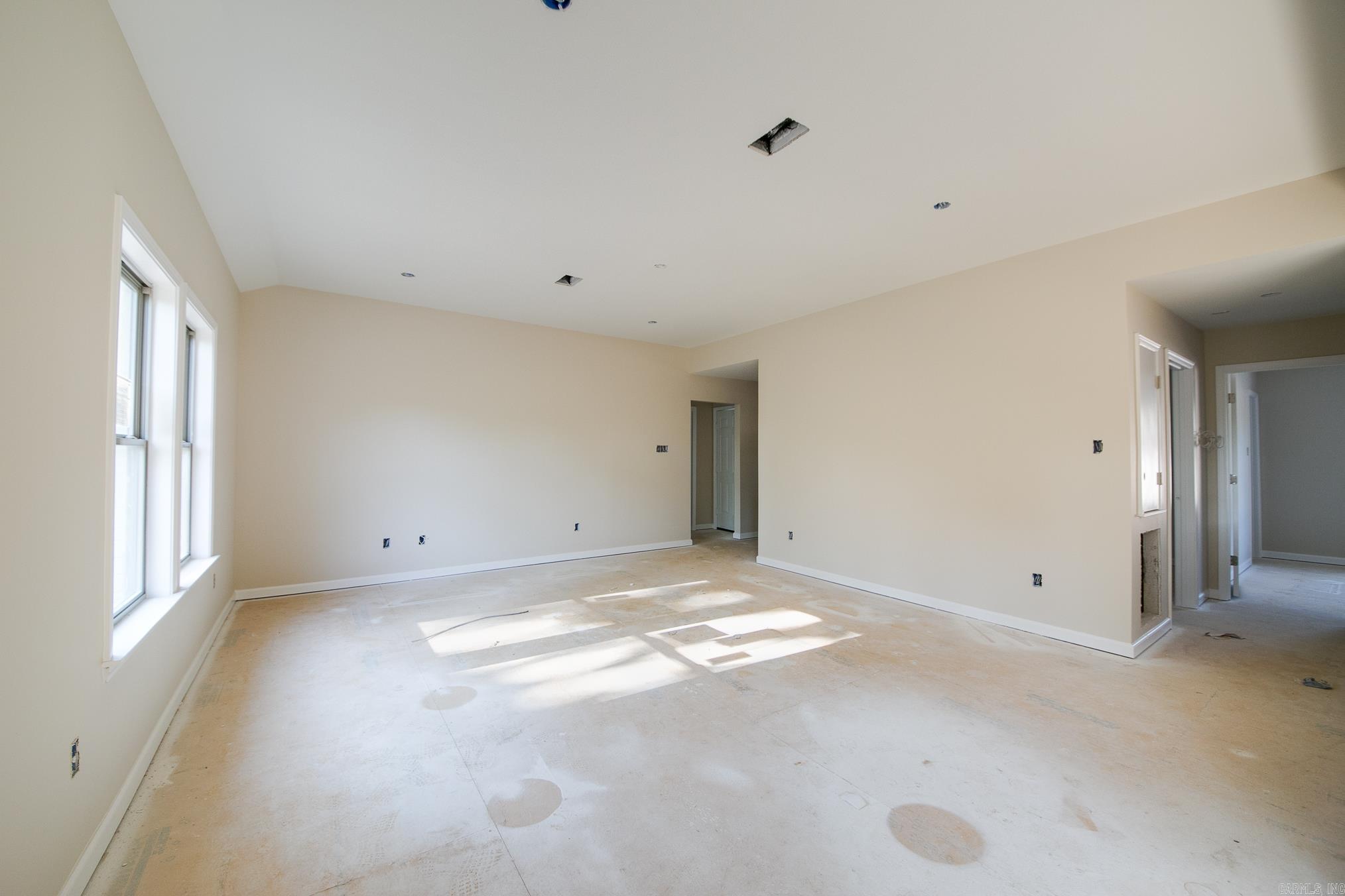 PAW'S PLACE - Residential