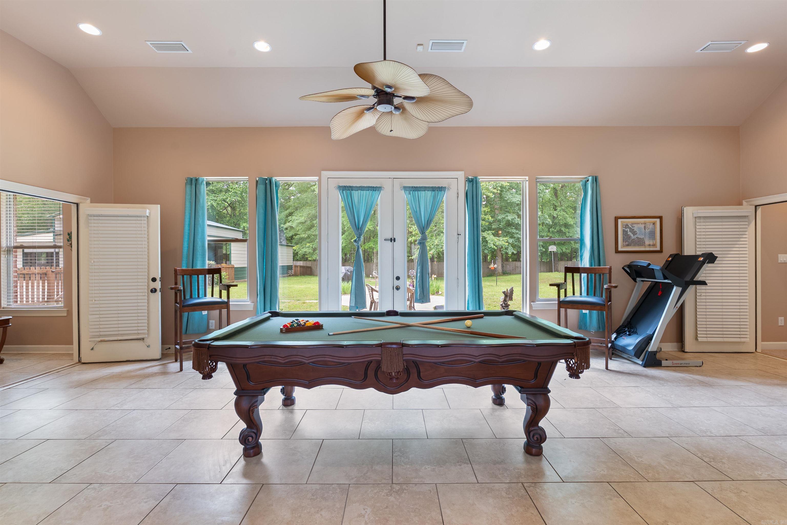 QUAIL CREEK ESTATES - Residential