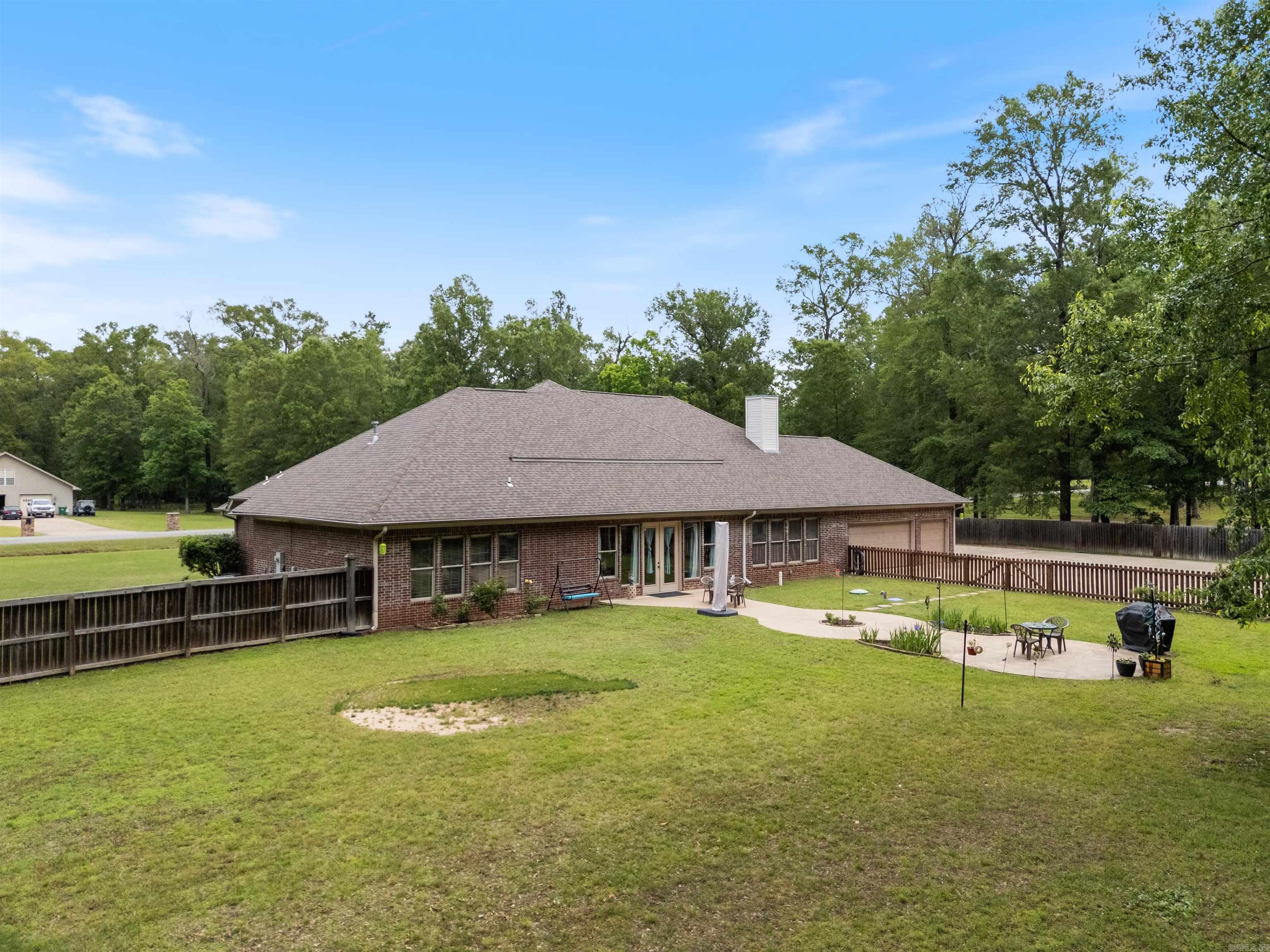 QUAIL CREEK ESTATES - Residential