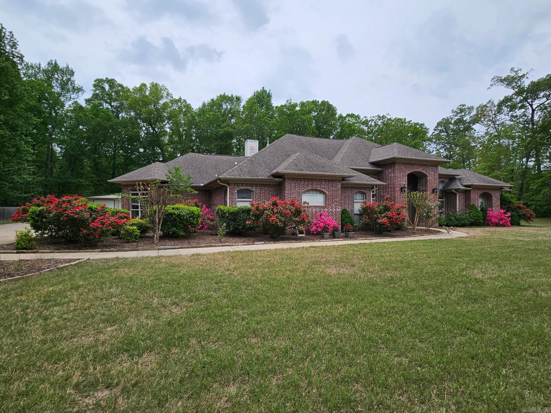 QUAIL CREEK ESTATES - Residential