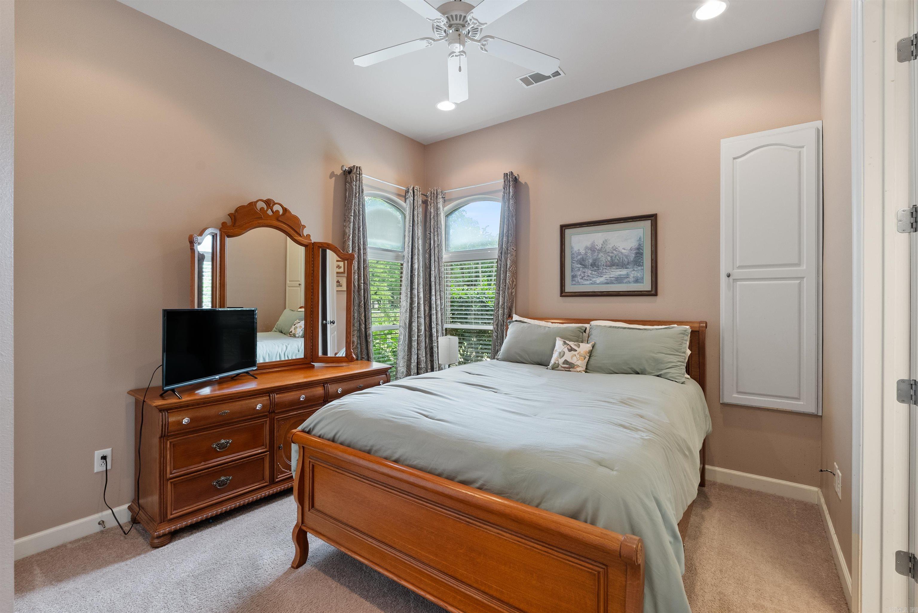 QUAIL CREEK ESTATES - Residential