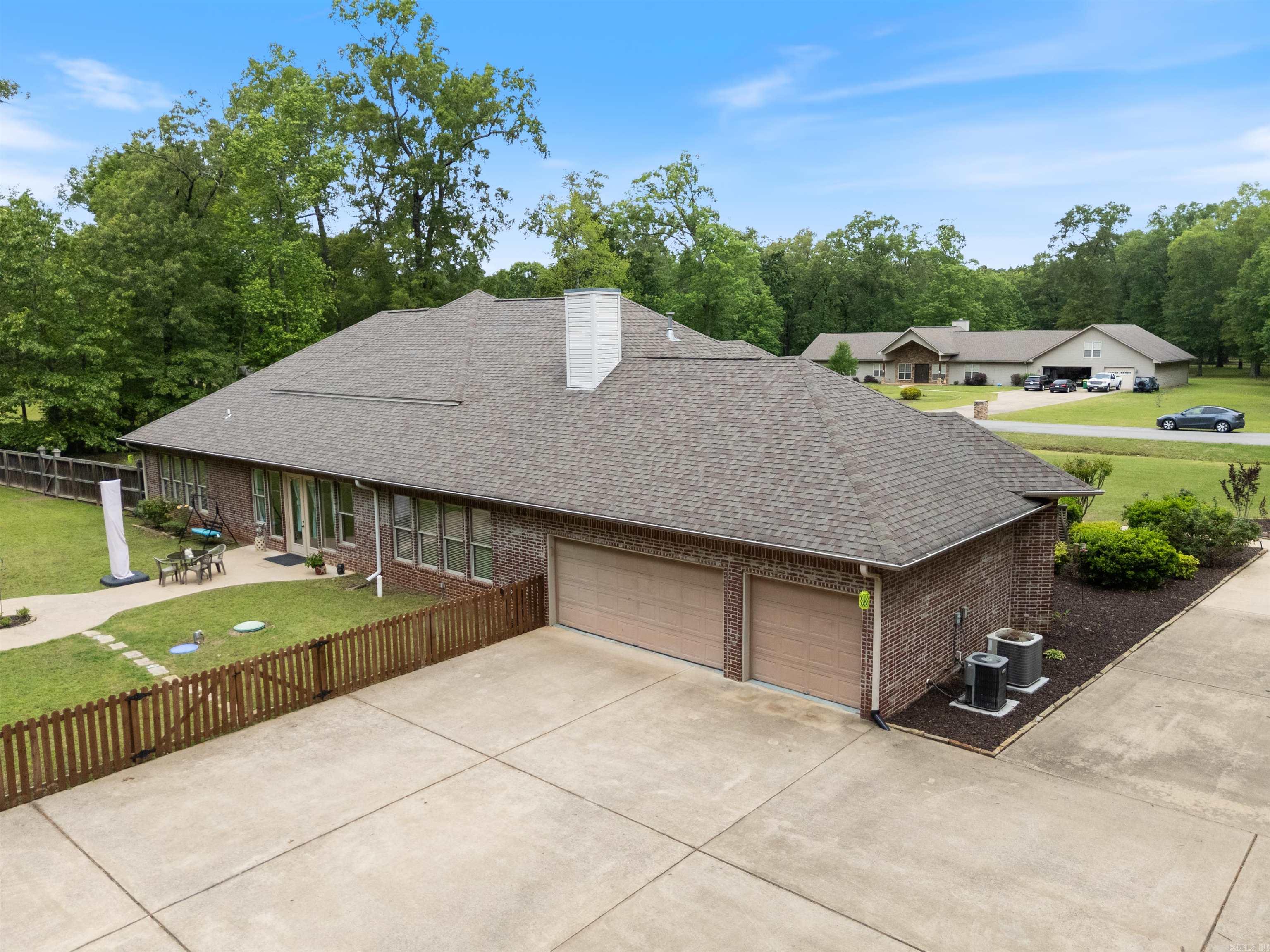 QUAIL CREEK ESTATES - Residential