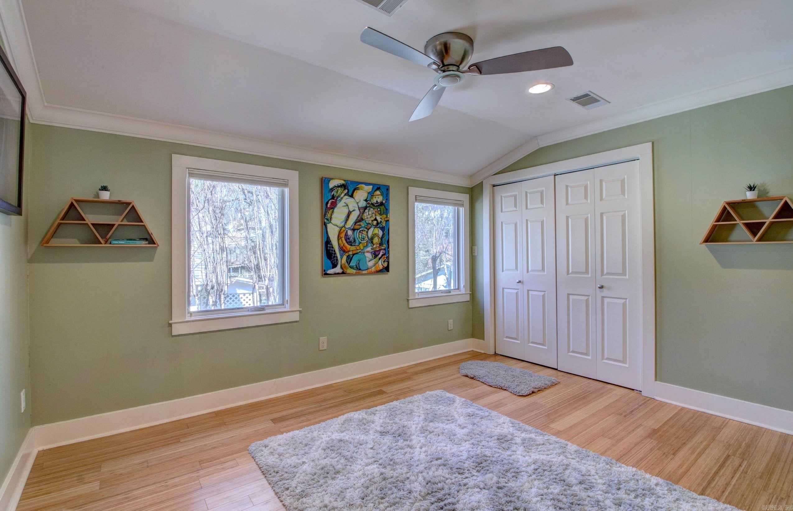 MIDLAND HILLS - Residential