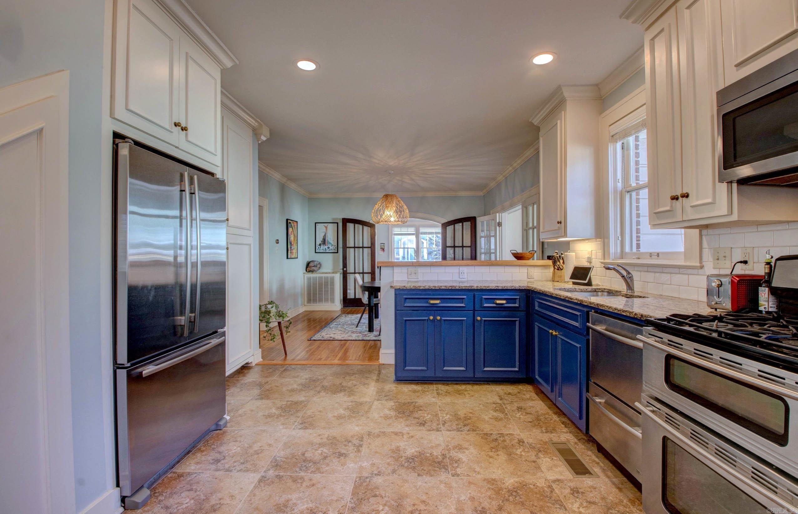 MIDLAND HILLS - Residential