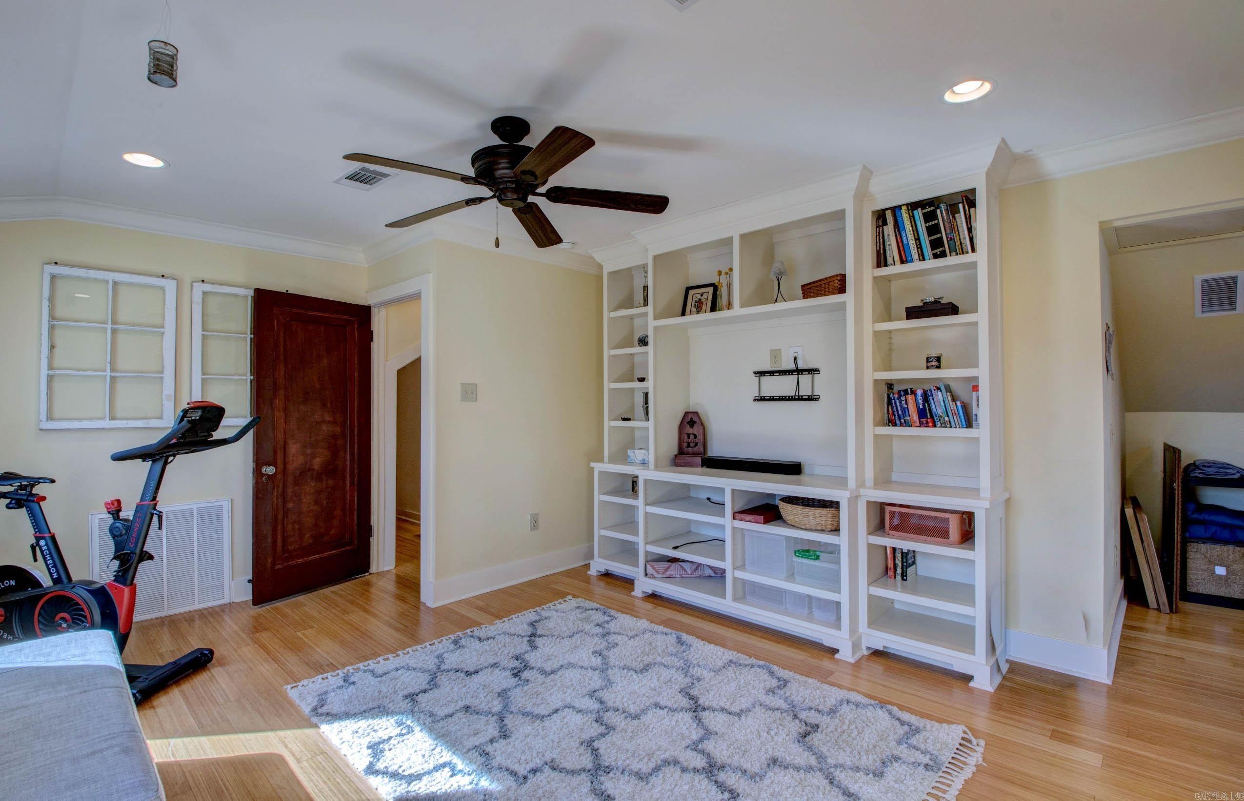 MIDLAND HILLS - Residential