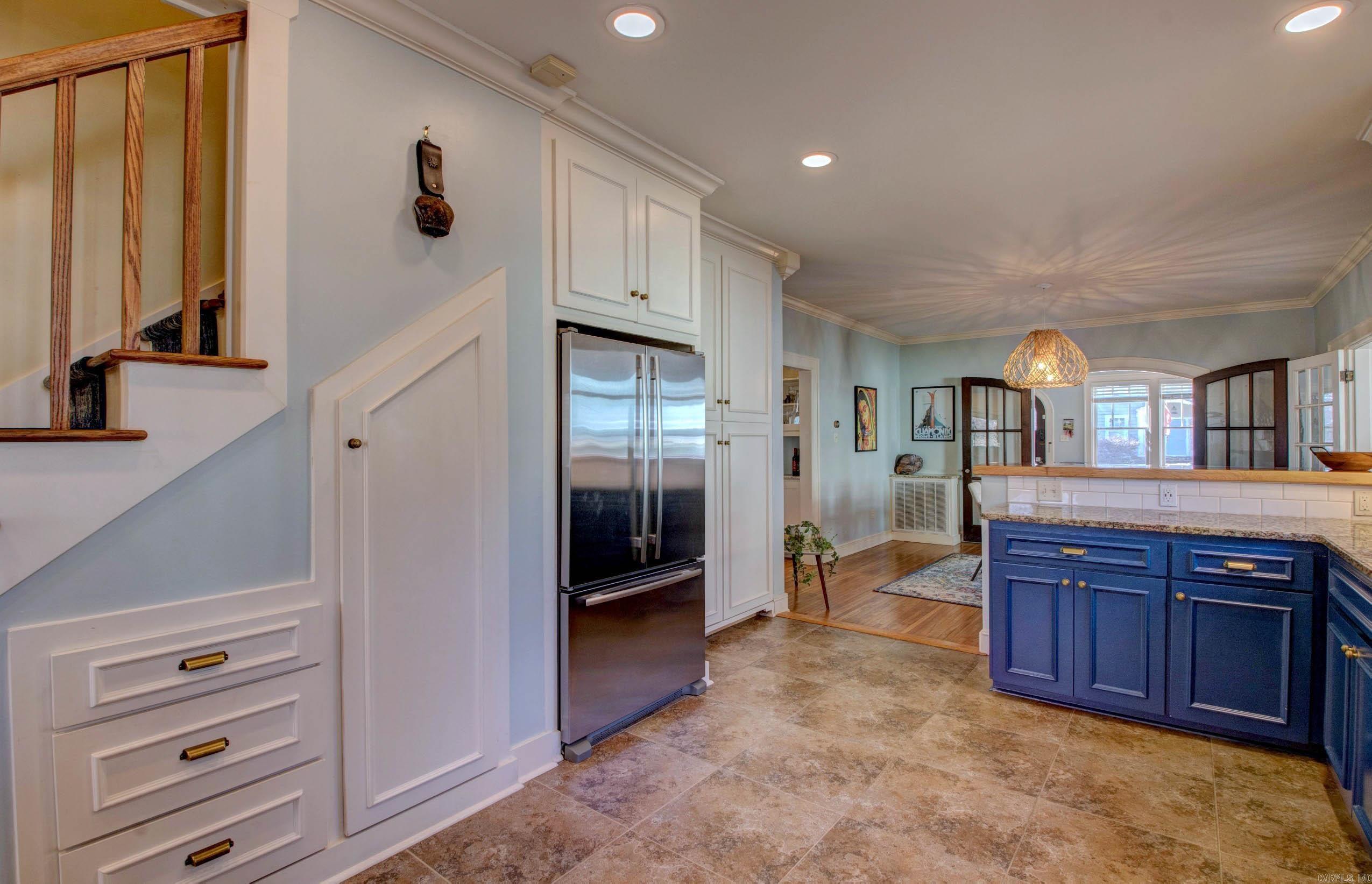 MIDLAND HILLS - Residential