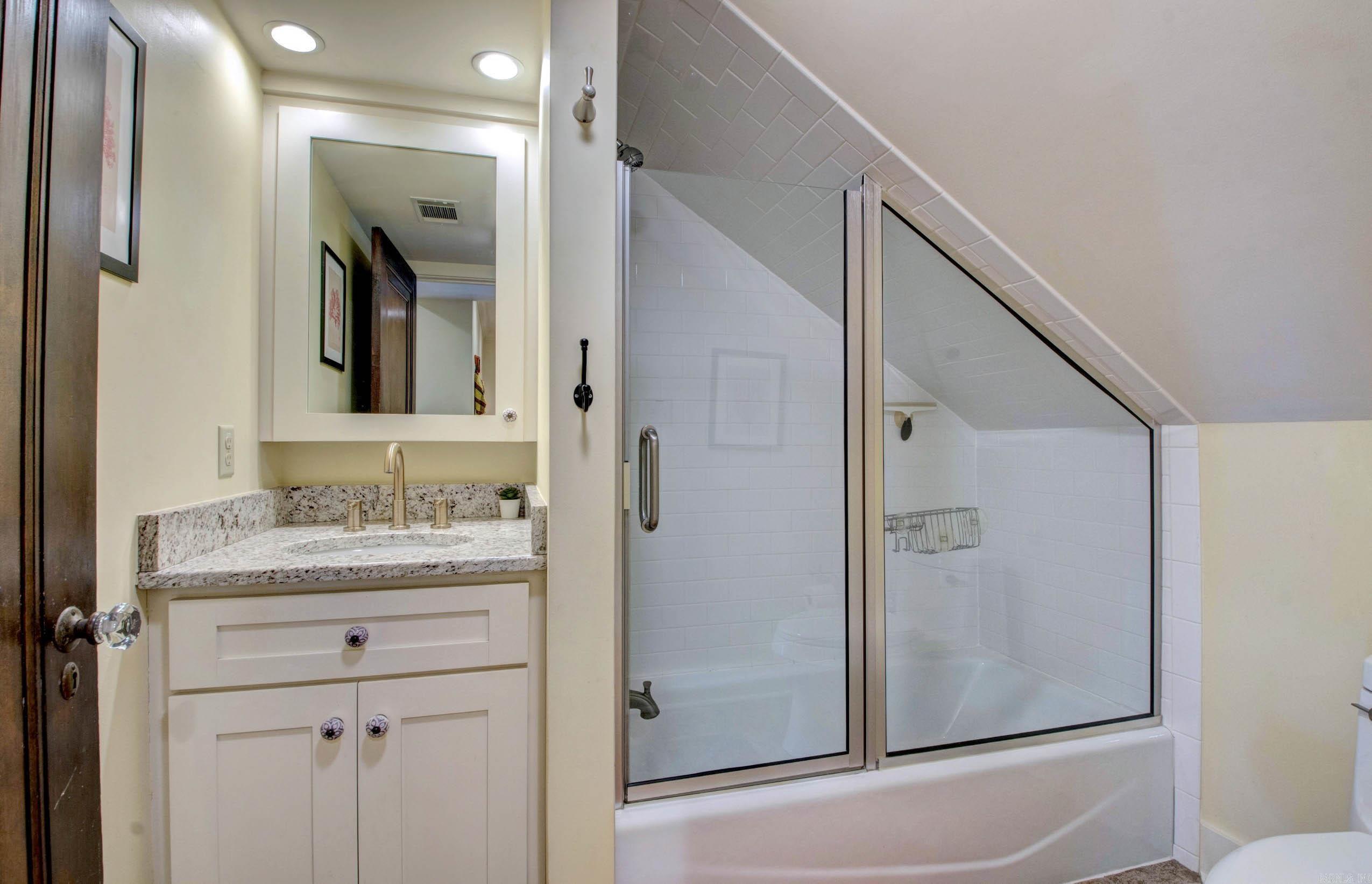 MIDLAND HILLS - Residential