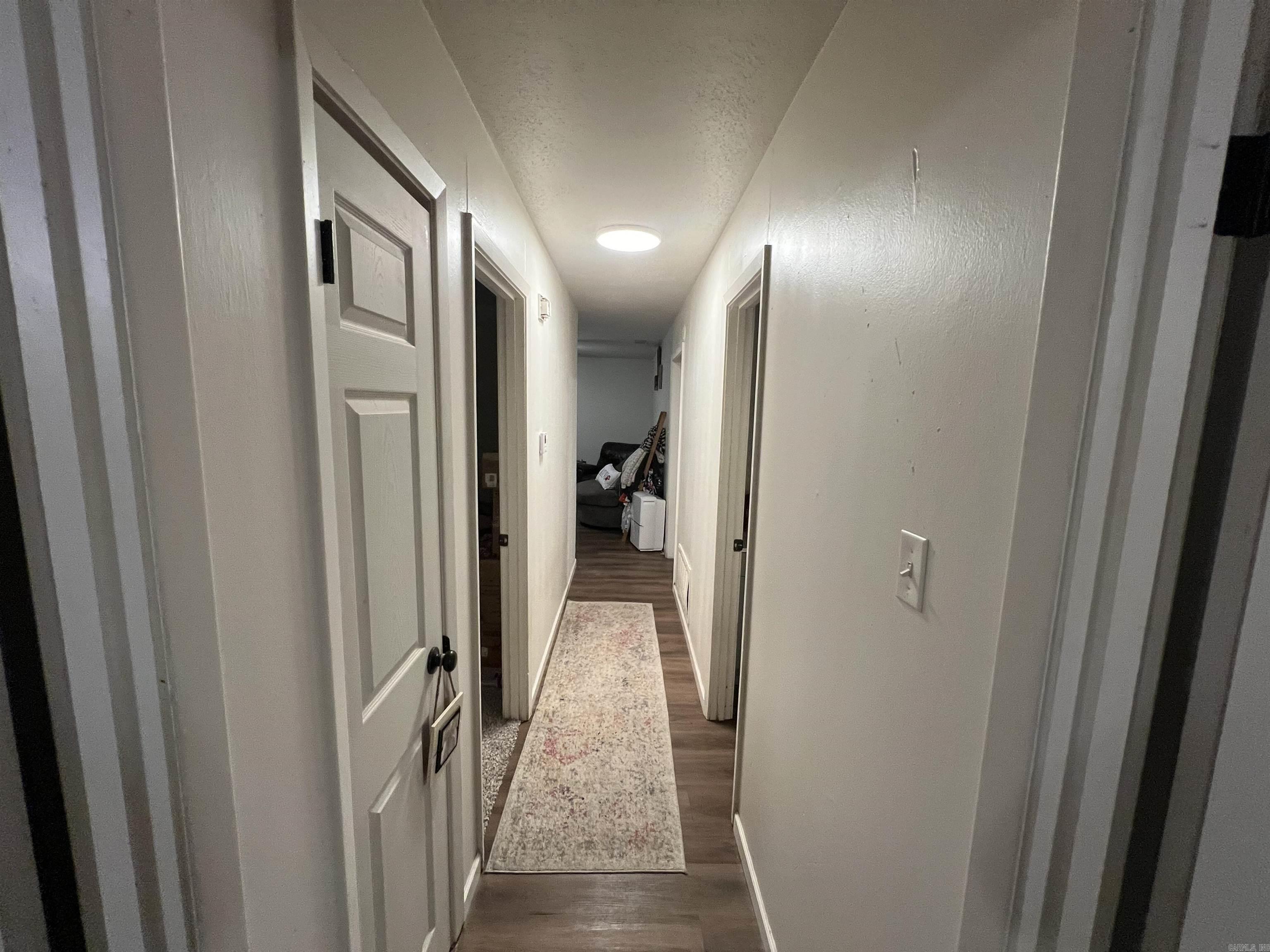 HOLLYWOOD HEIGHTS - Residential