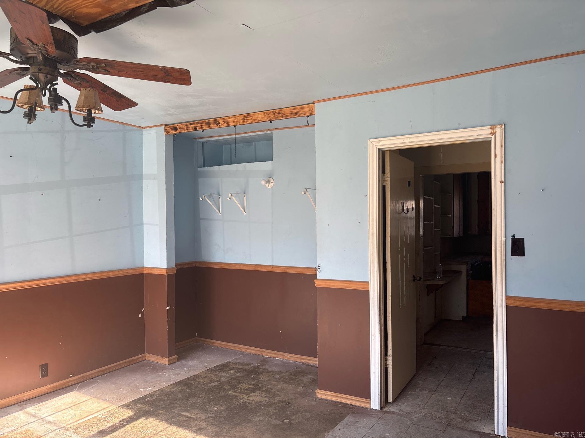 NORTH HEIGHTS HOME - Residential