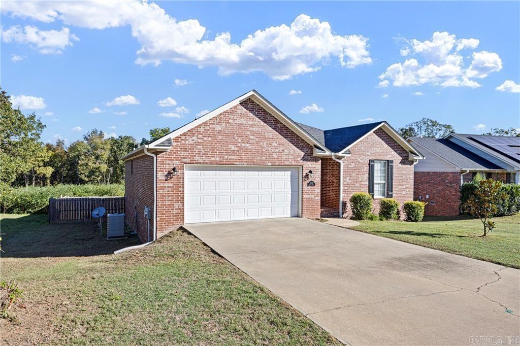 HUNTINGTON PLACE - Residential