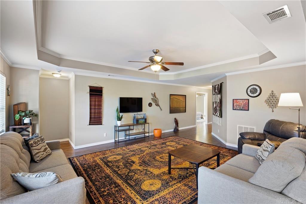 HUNTINGTON PLACE - Residential