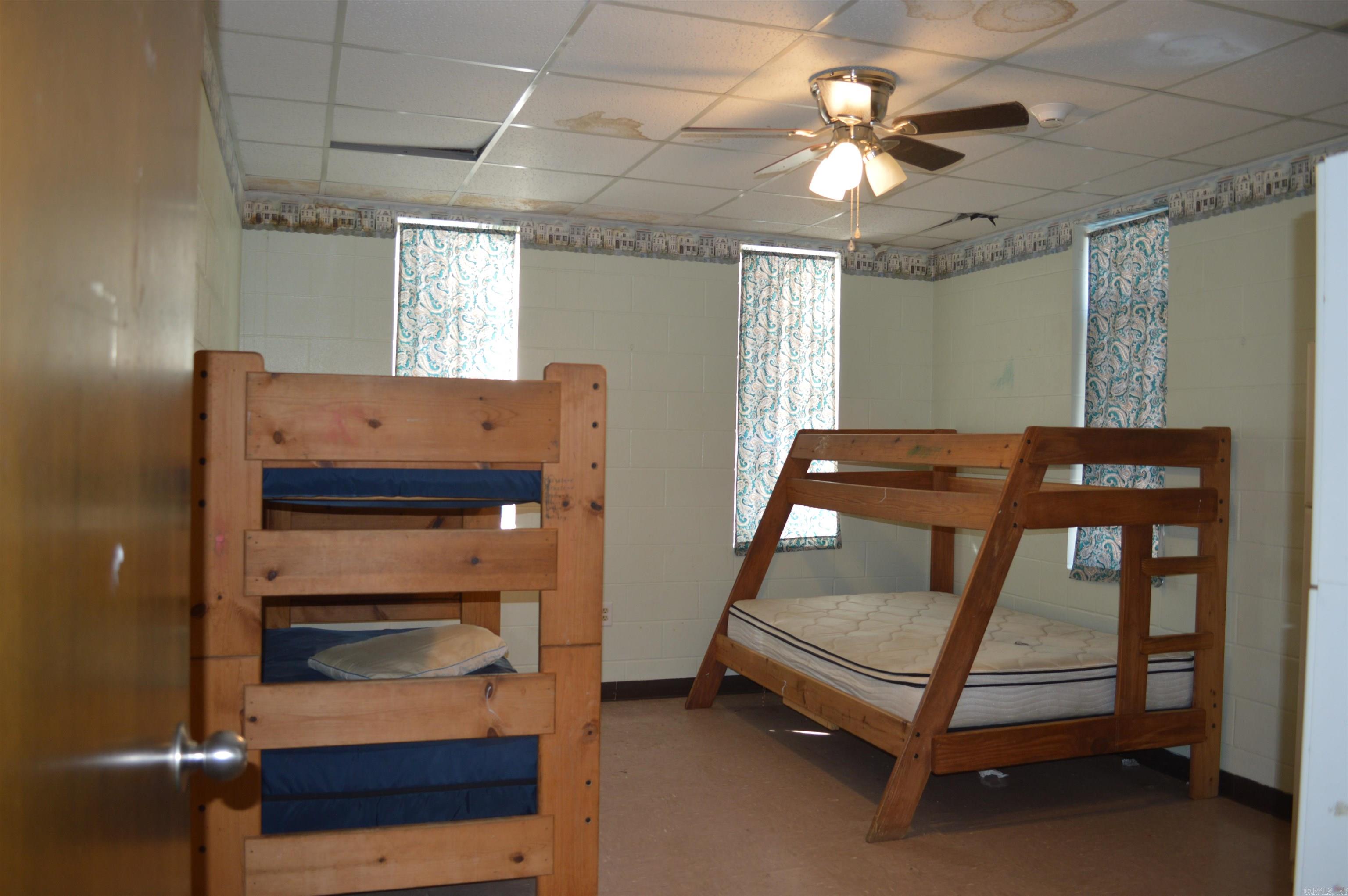 Harding D - Commercial Sale