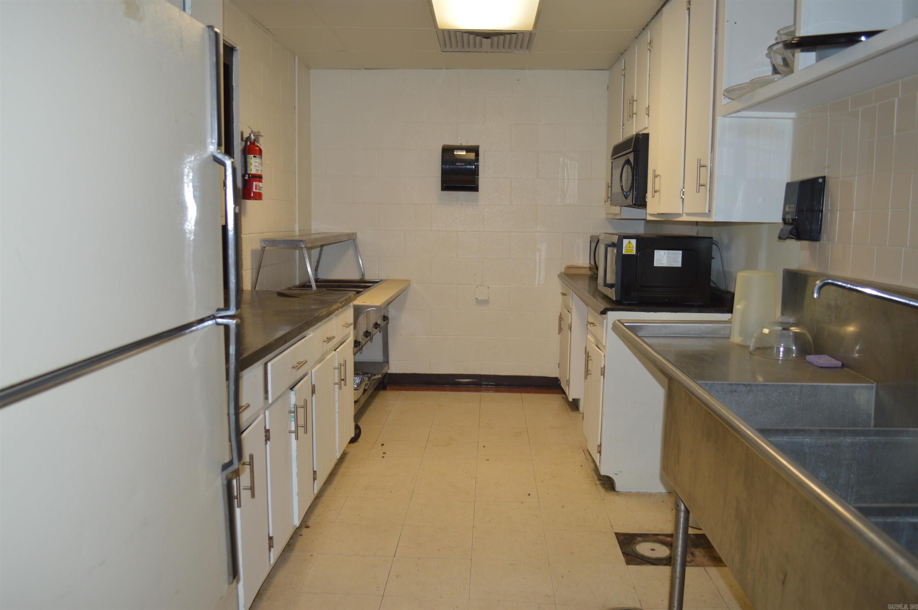 Harding D - Commercial Sale