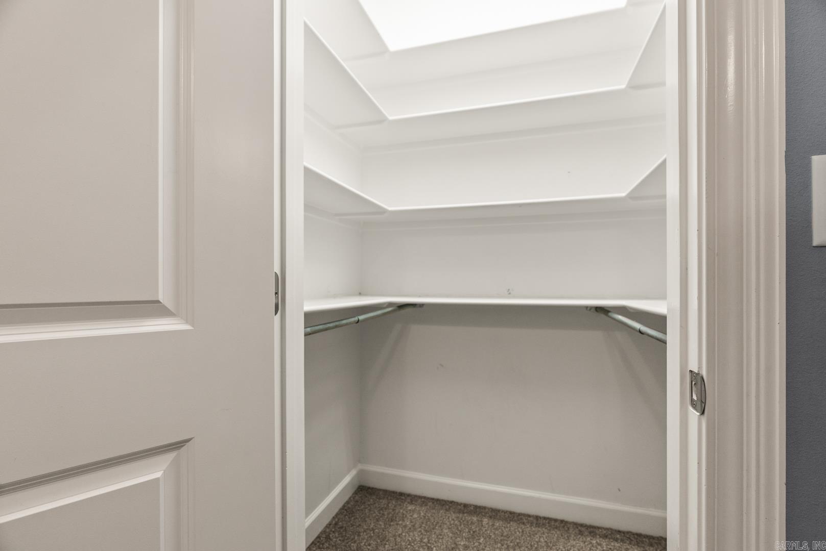 SPRINGHILL VALLEY ESTATES - Residential