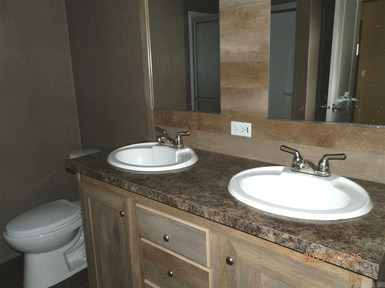 Metes & Bounds - Residential Lease