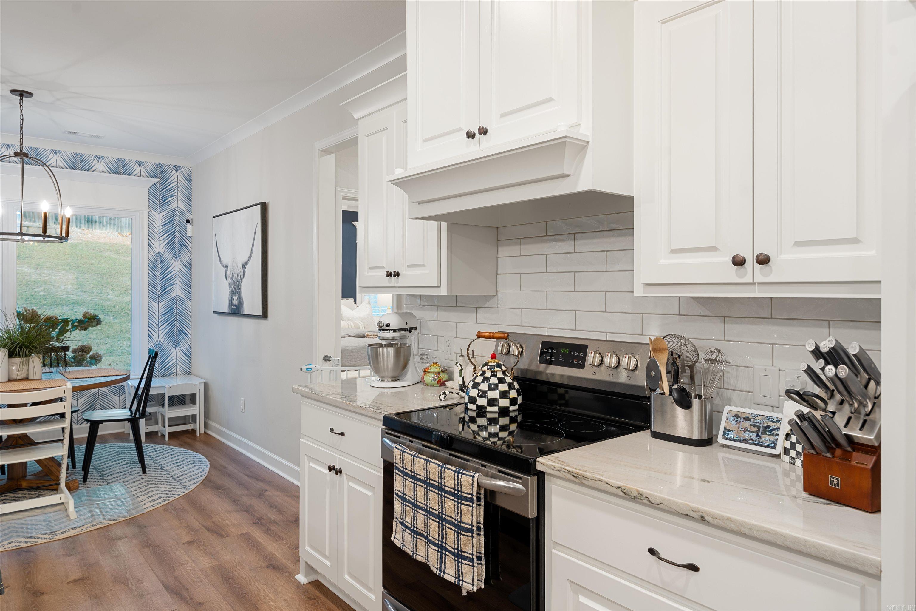 DAWSONS POINTE - Residential