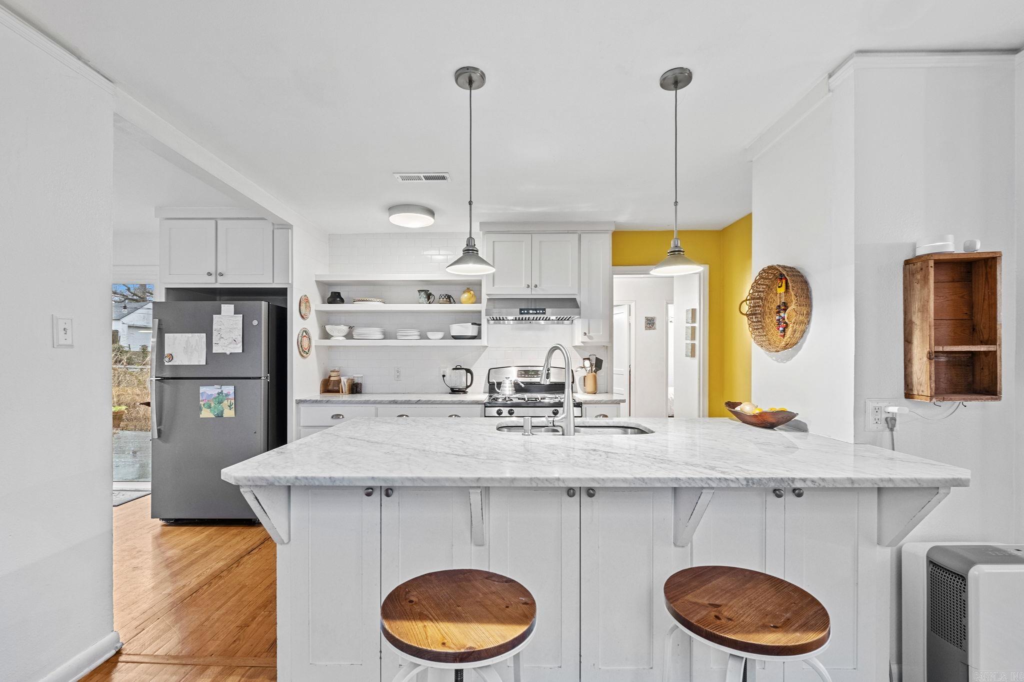 OAK FOREST - Residential