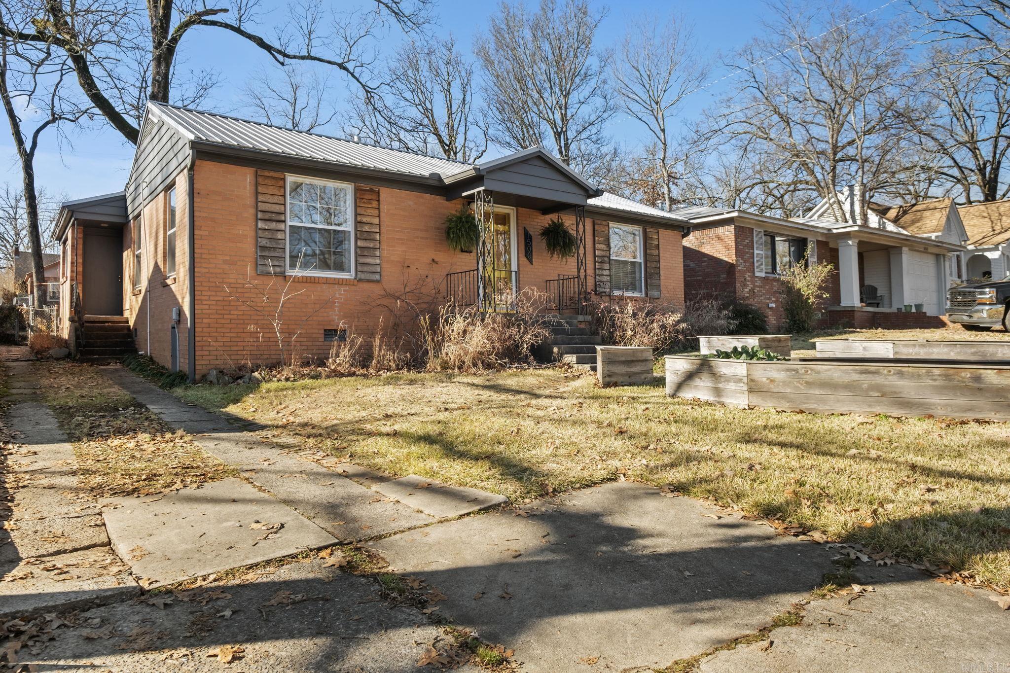 OAK FOREST - Residential