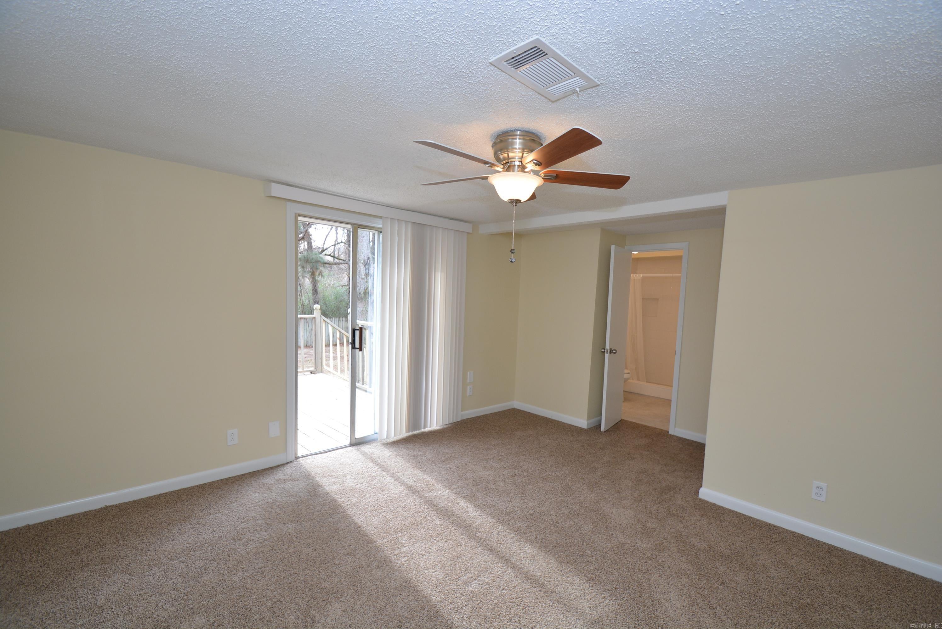 1N-12-32 - Residential Lease