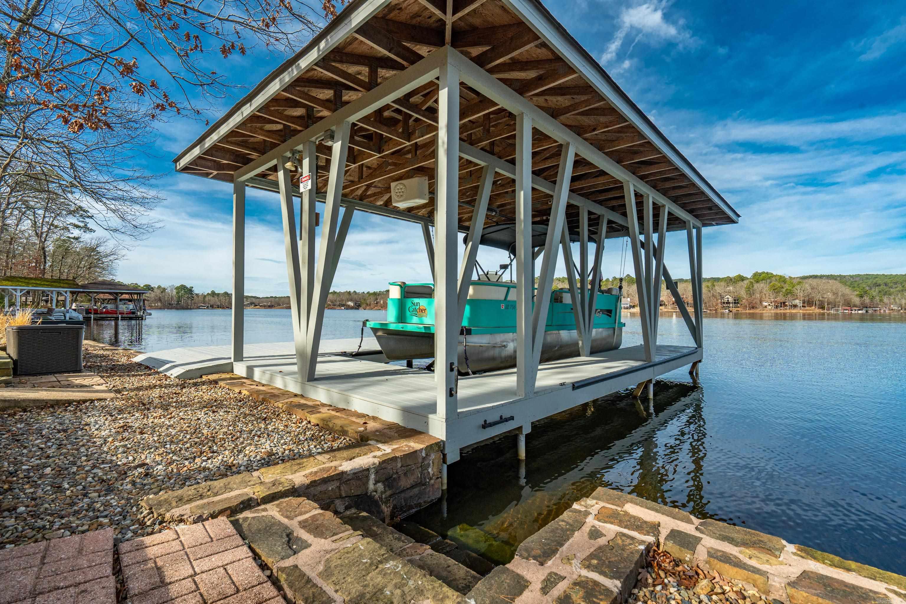 Ronquillo - Residential