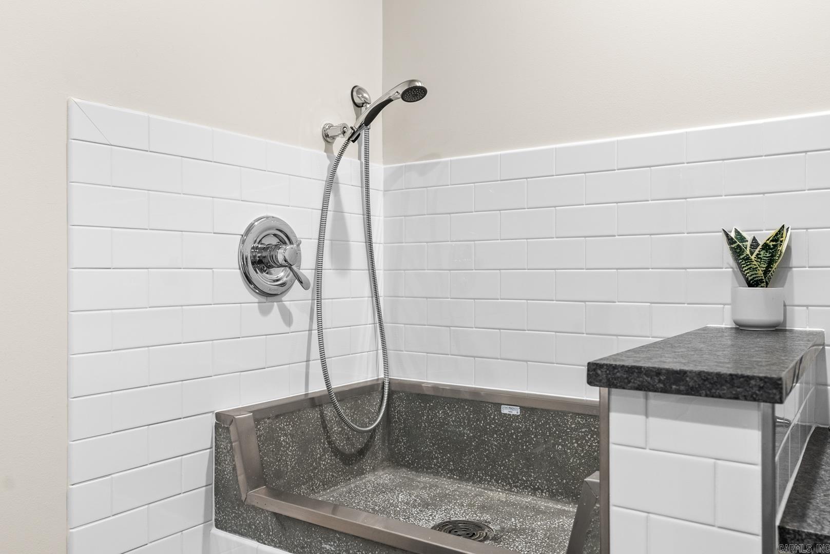 RIVER MARKET PLACE - Residential