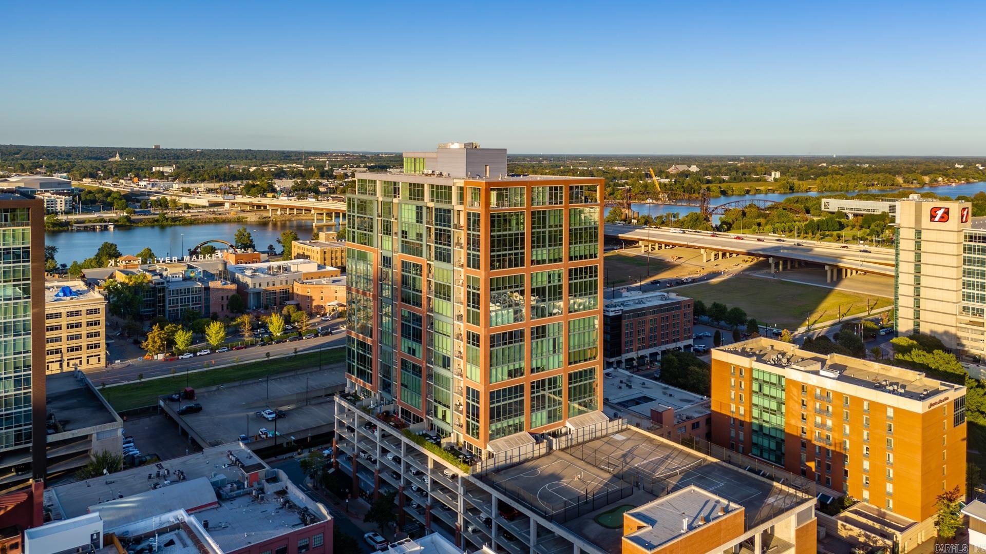RIVER MARKET PLACE - Residential