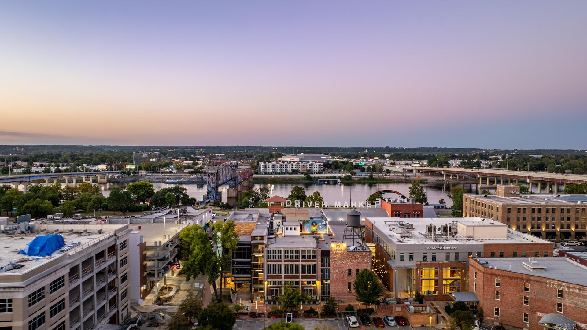 RIVER MARKET PLACE - Residential