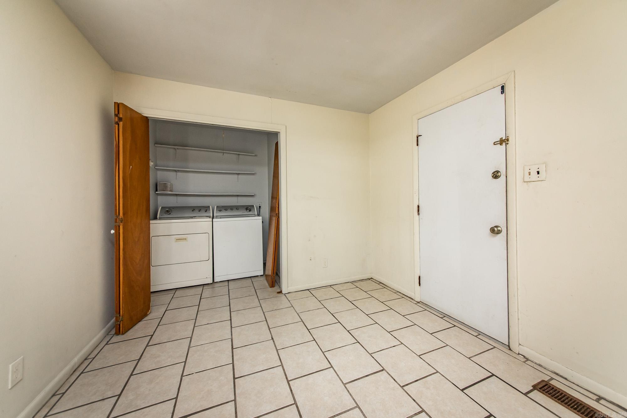 HEATHERFIELD - Residential