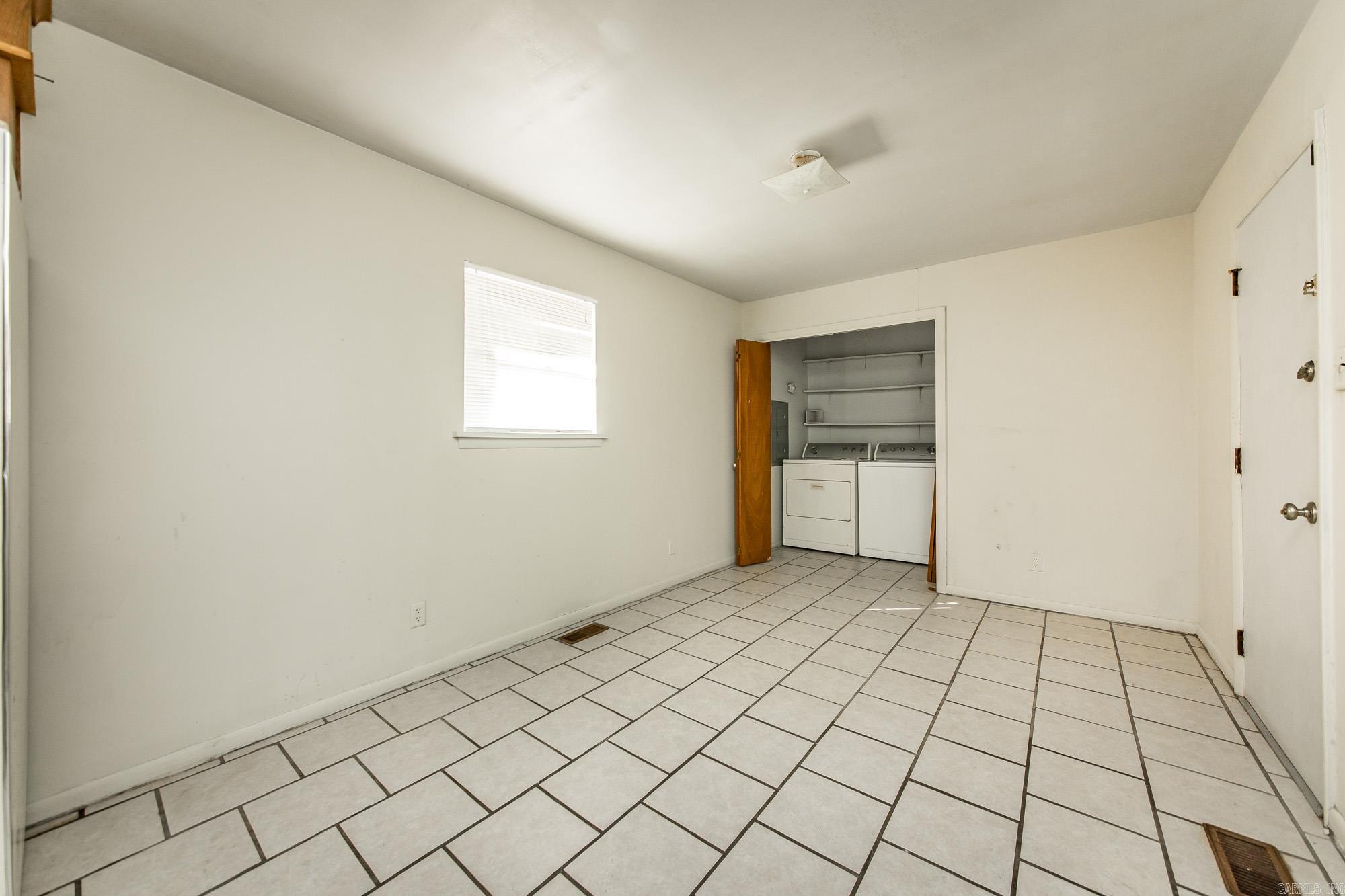 HEATHERFIELD - Residential