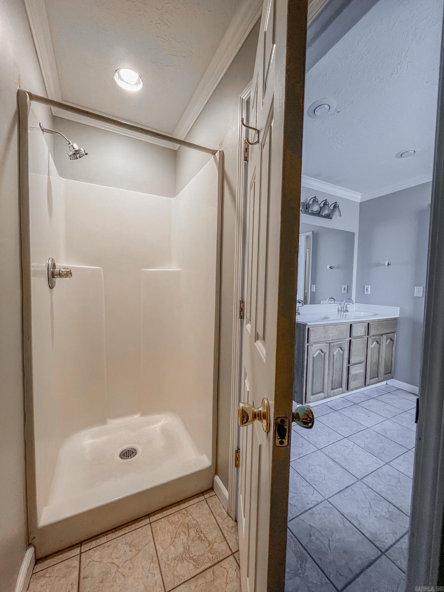 DELTA HIGHLANDS SUBDIVISION - Residential