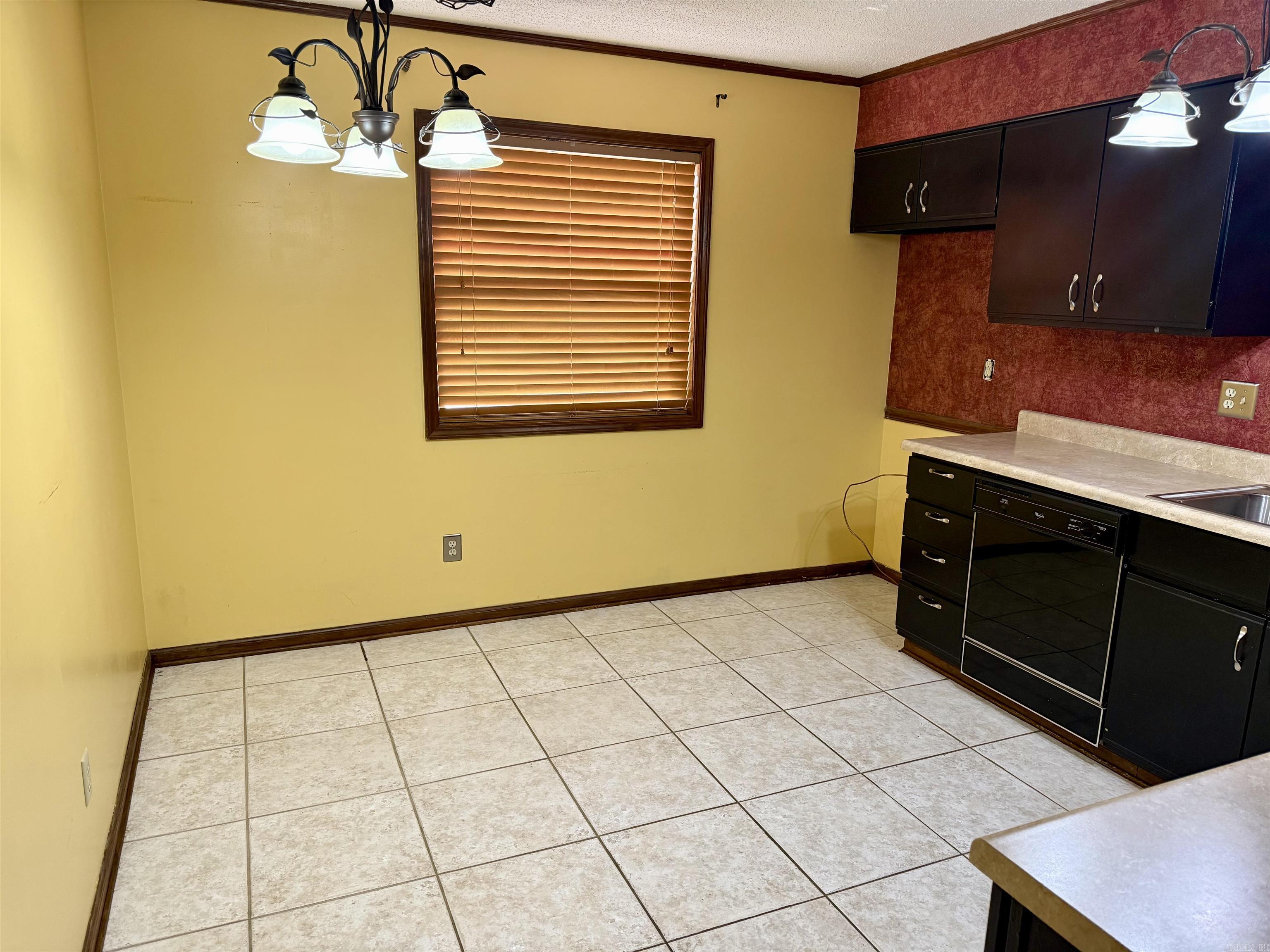 WINDFIELD PLACE - Residential