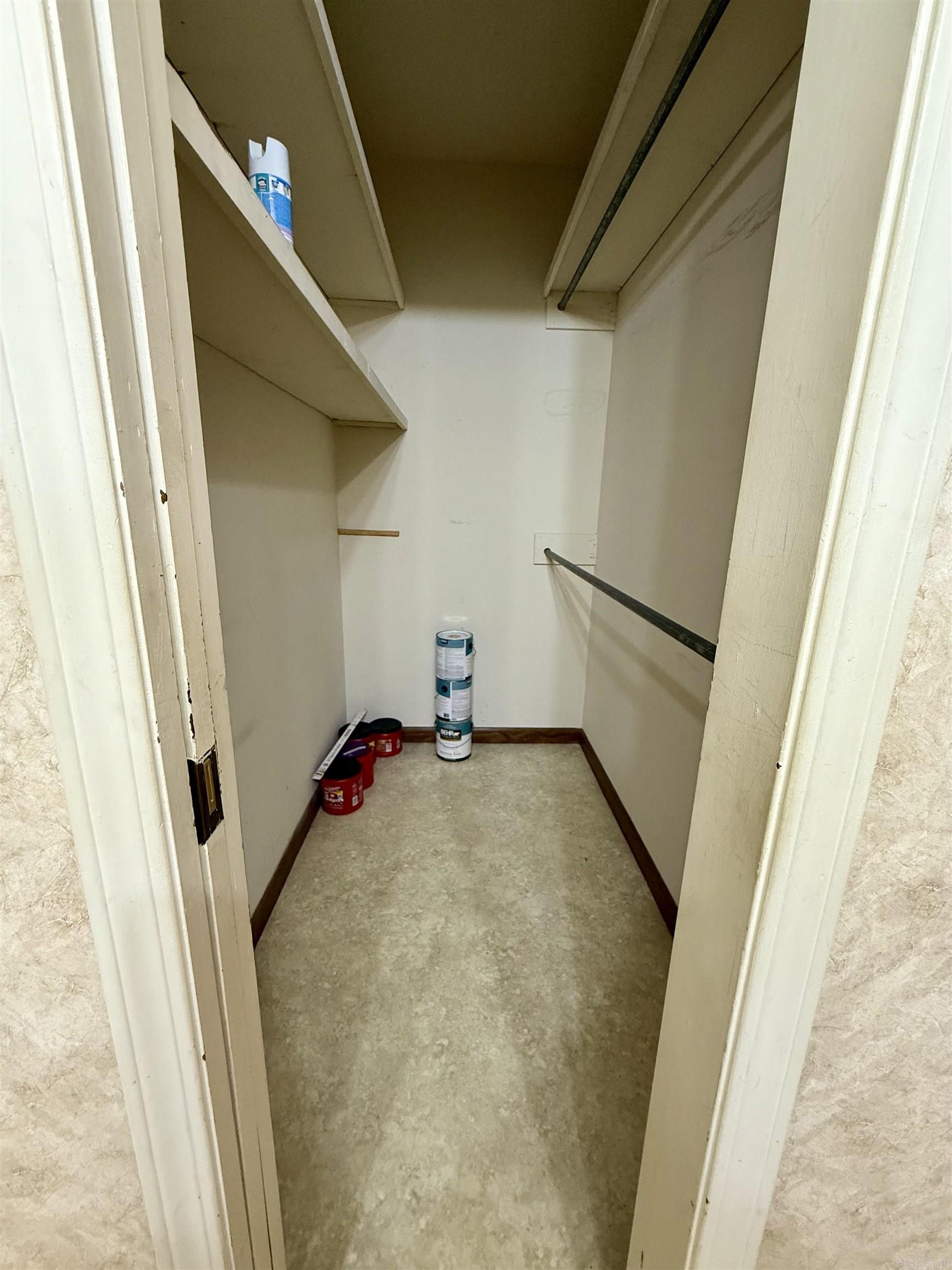 WINDFIELD PLACE - Residential