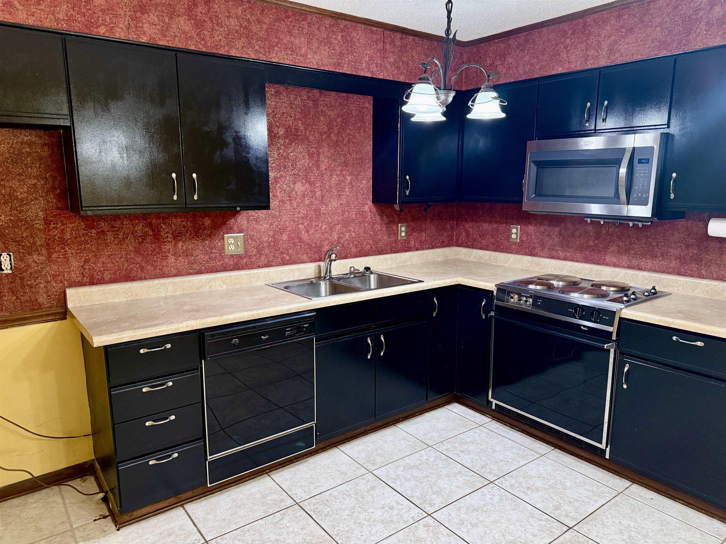 WINDFIELD PLACE - Residential