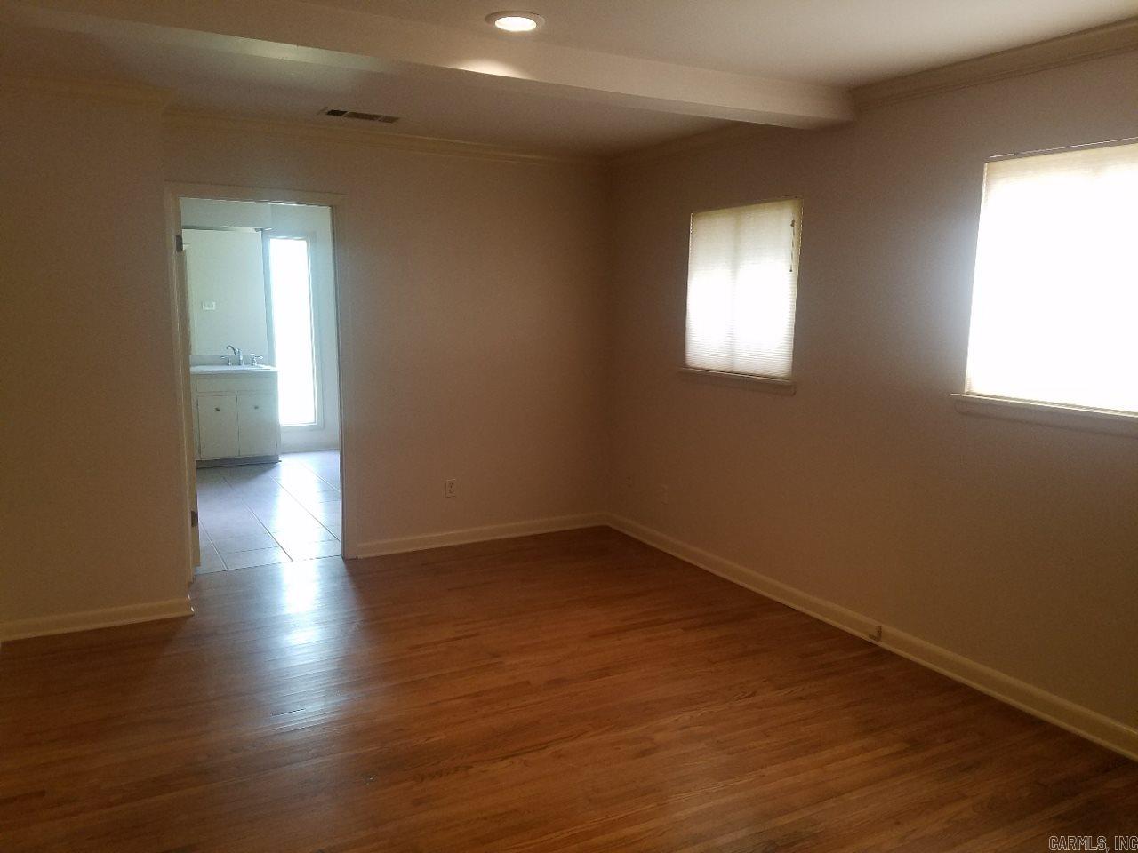 Ellis Acres - Residential Lease