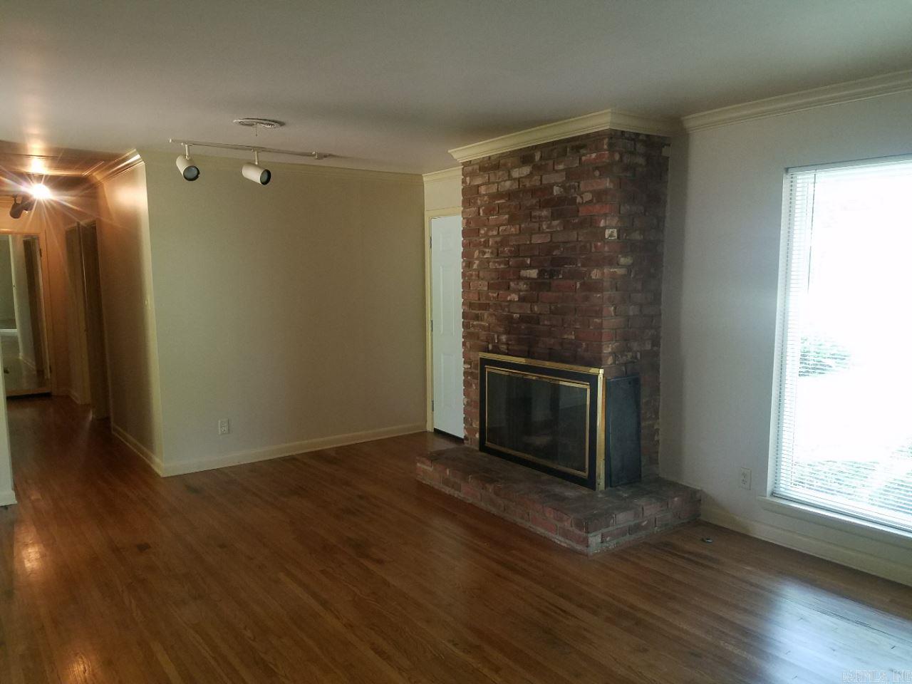 Ellis Acres - Residential Lease