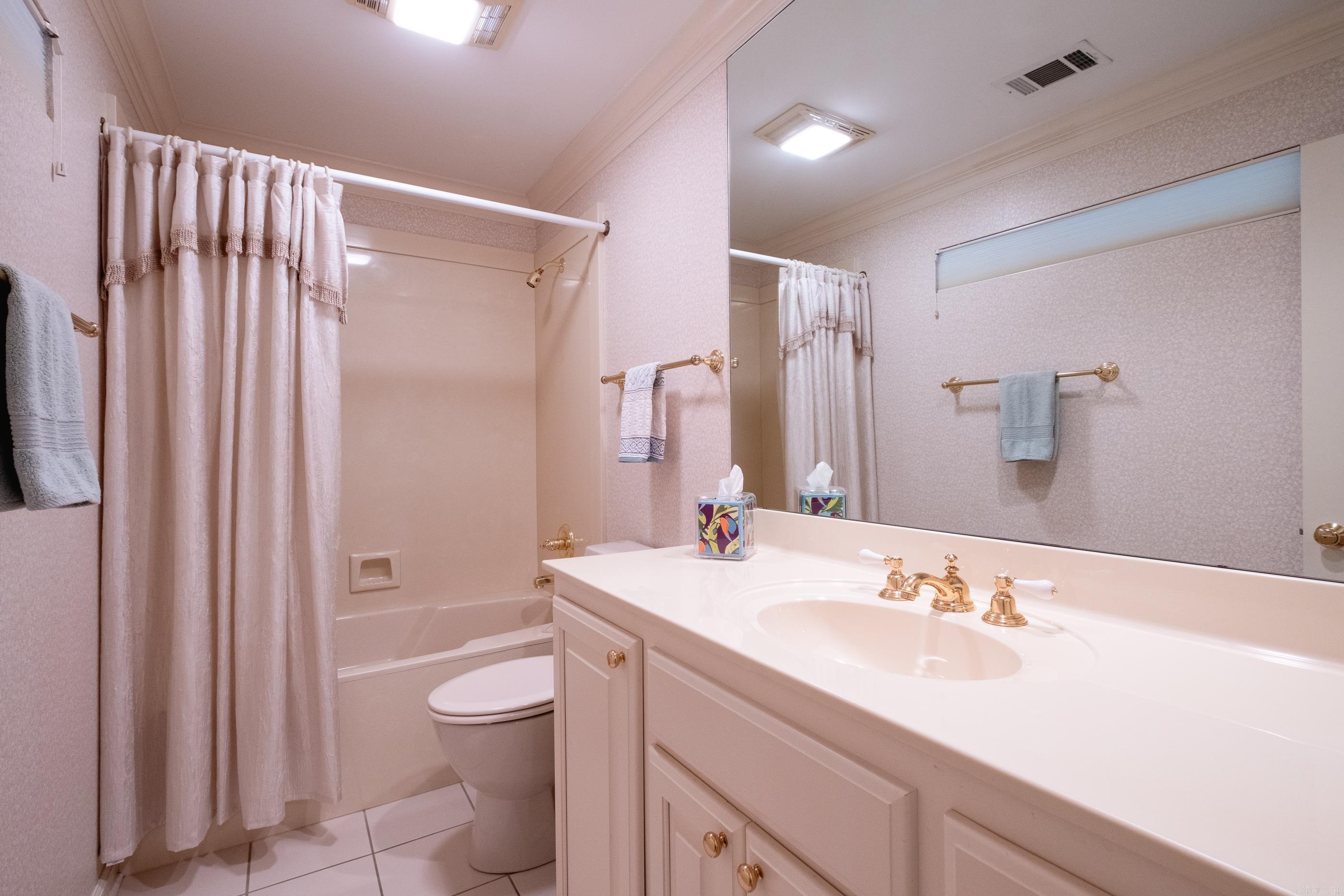 CHENAL VALLEY AVIGNON COURT - Residential