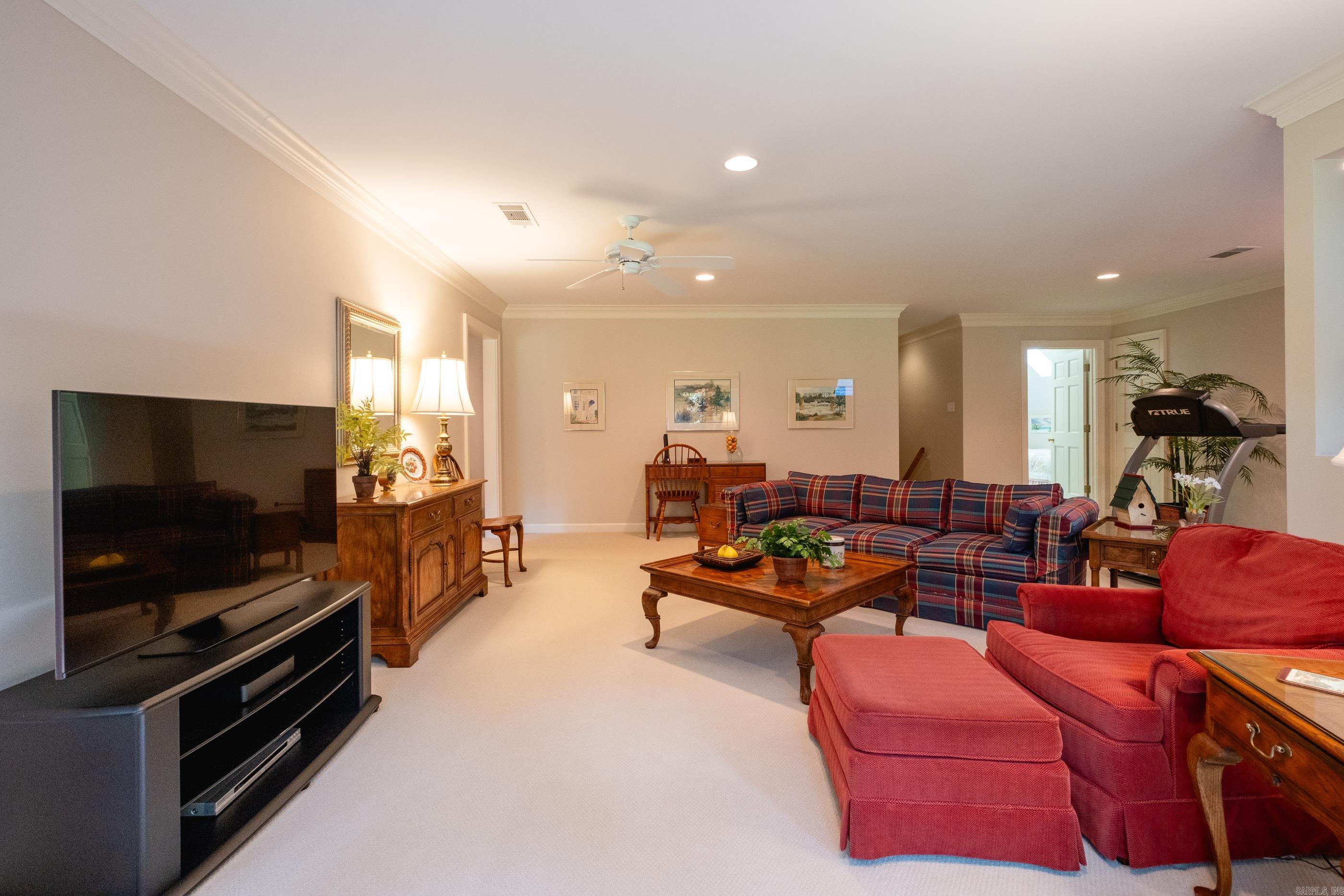 CHENAL VALLEY AVIGNON COURT - Residential