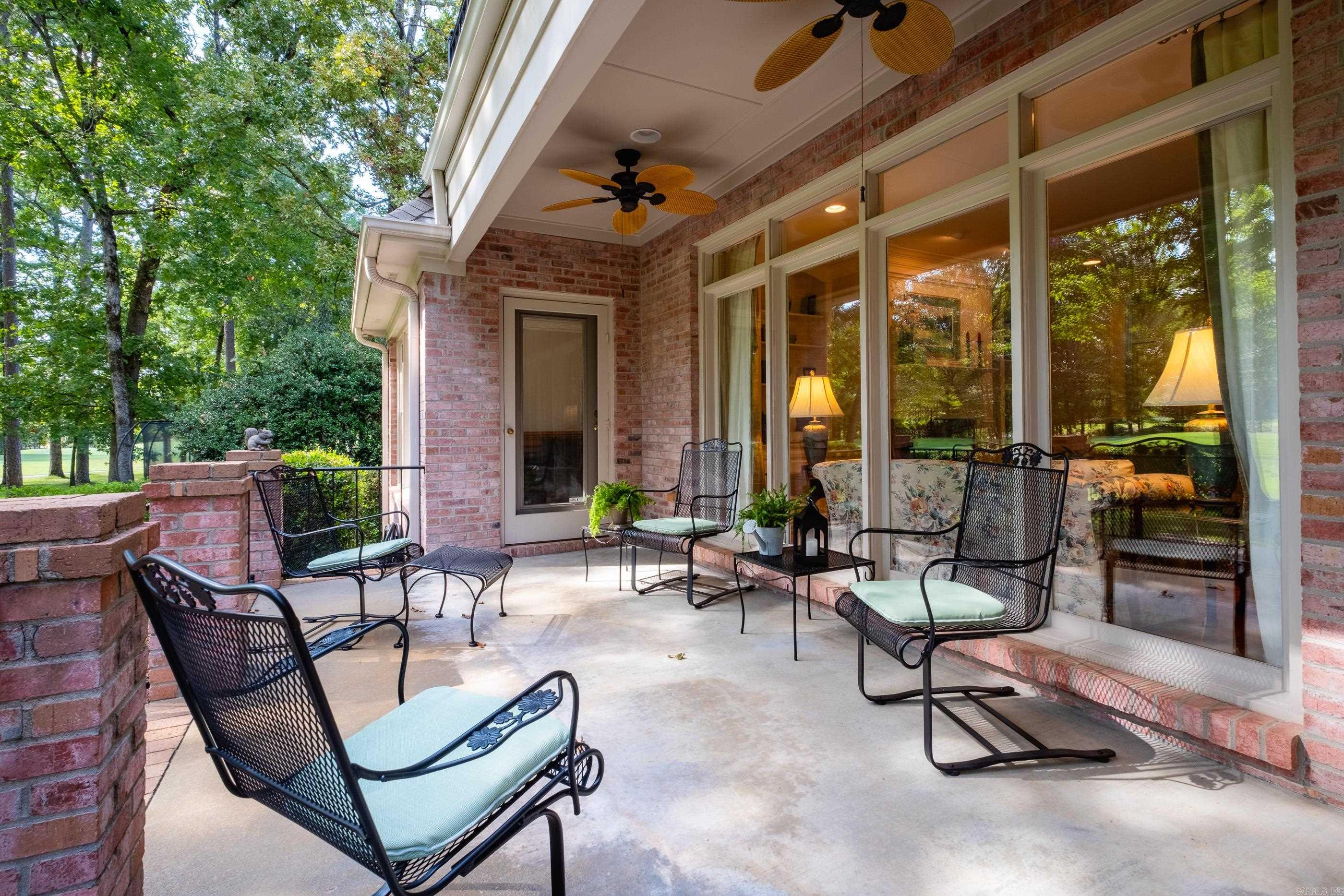 CHENAL VALLEY AVIGNON COURT - Residential