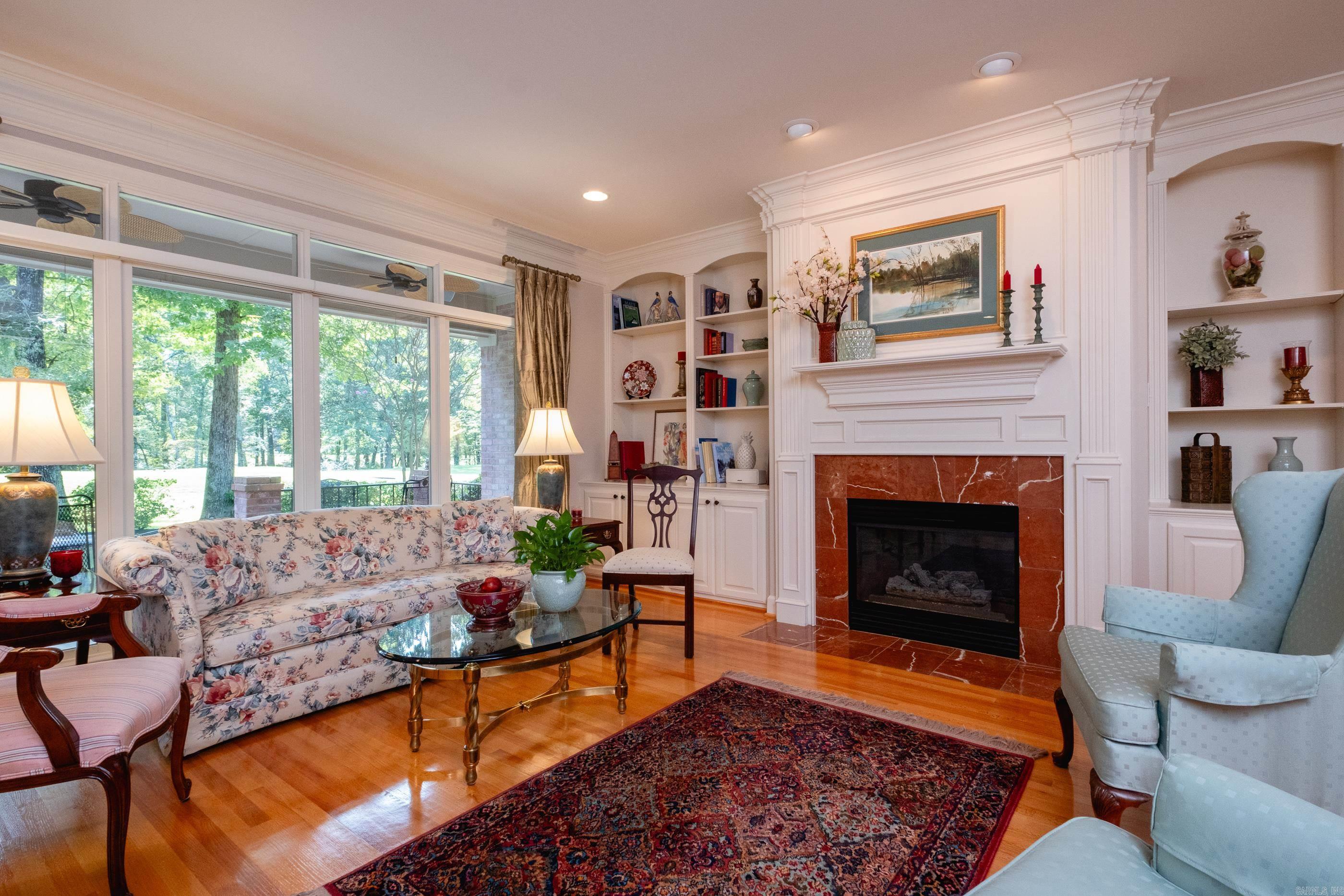 CHENAL VALLEY AVIGNON COURT - Residential
