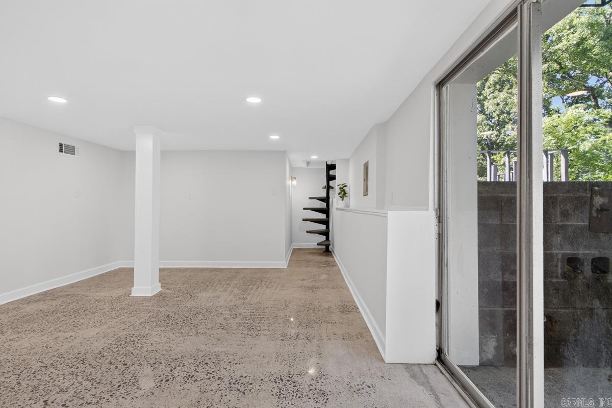 PARK HILL - Residential