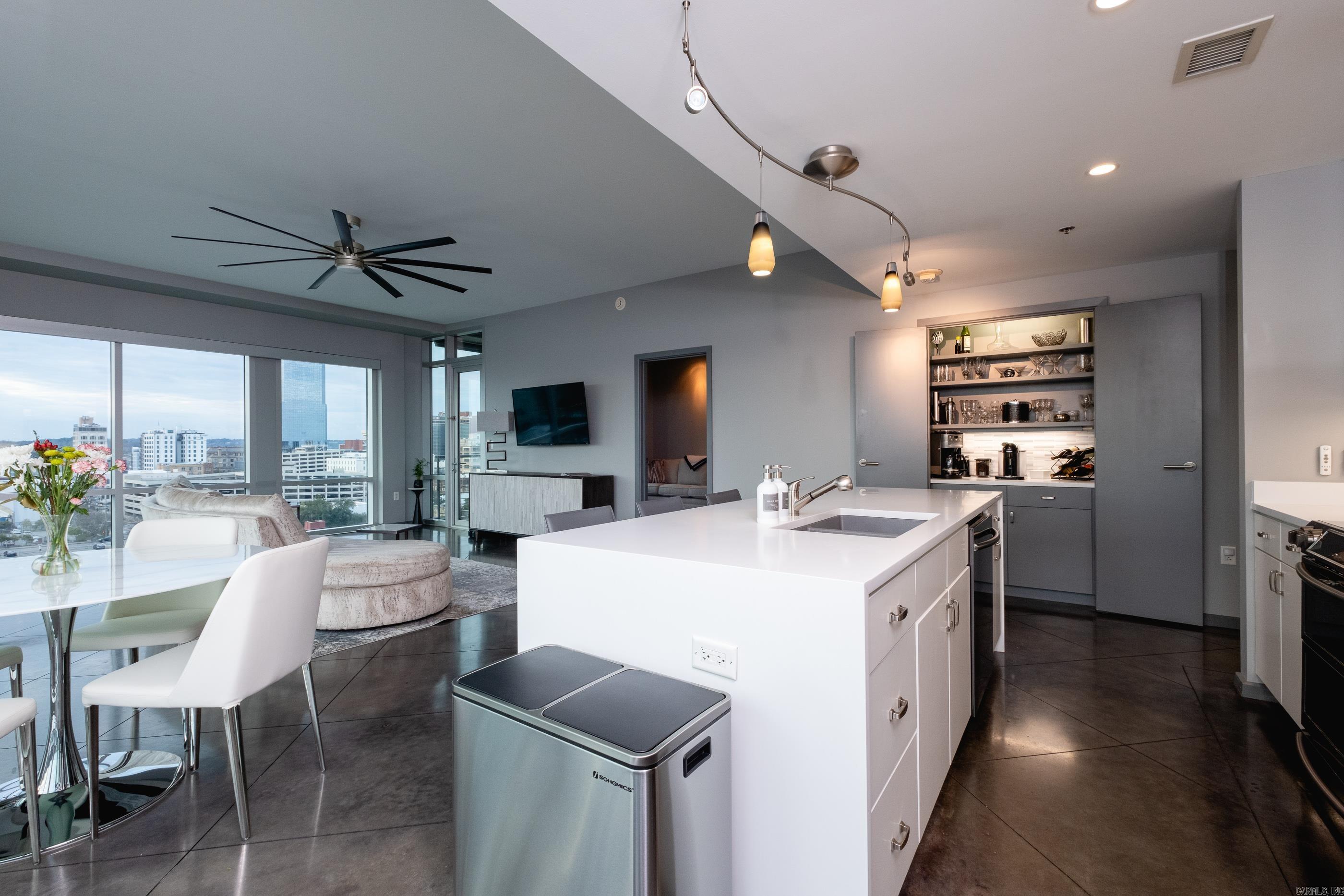 River Market Tower HPR - Residential