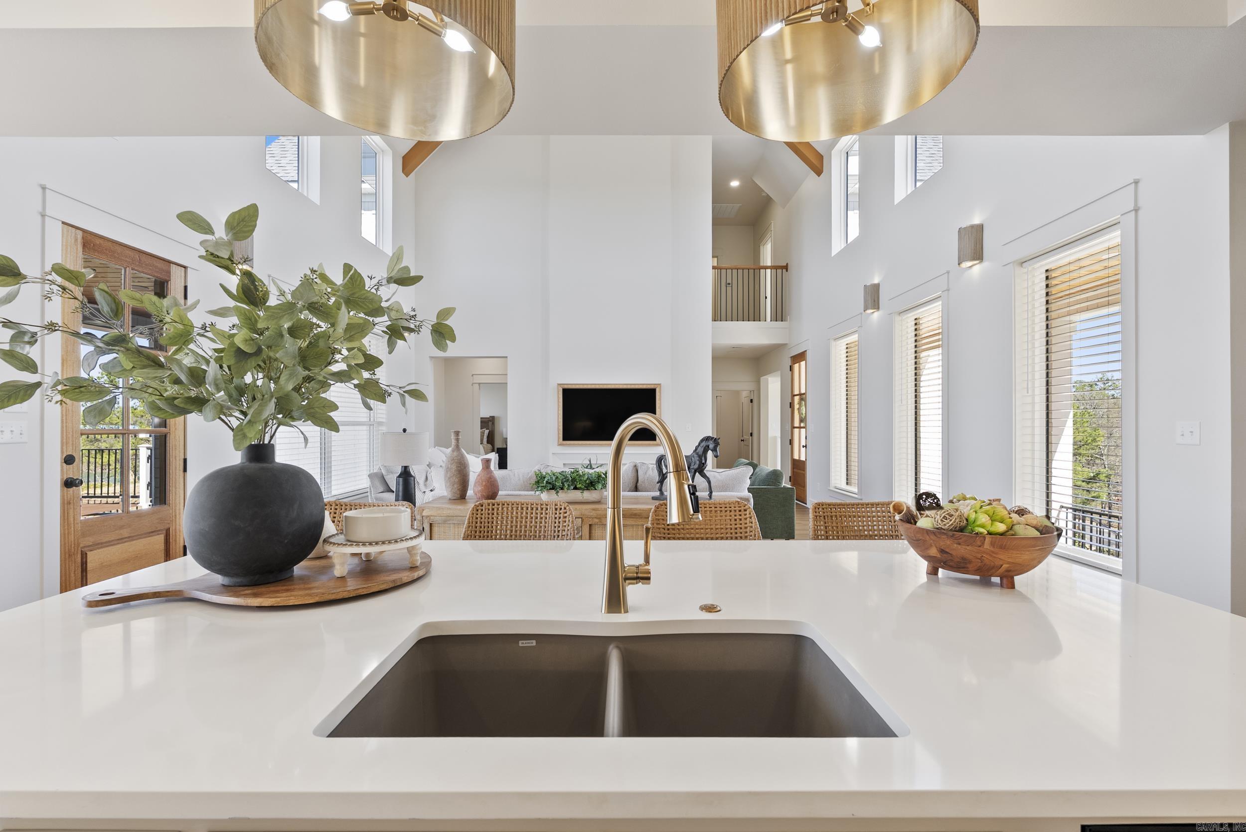 LAKE FOREST SHORES - Residential