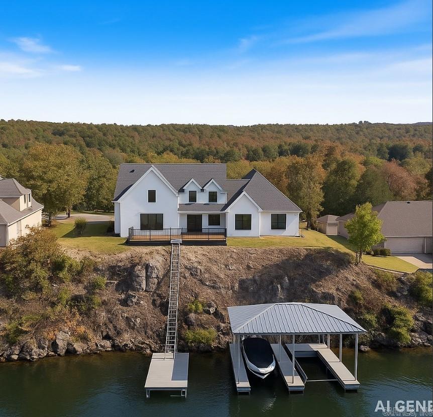 LAKE FOREST SHORES - Residential