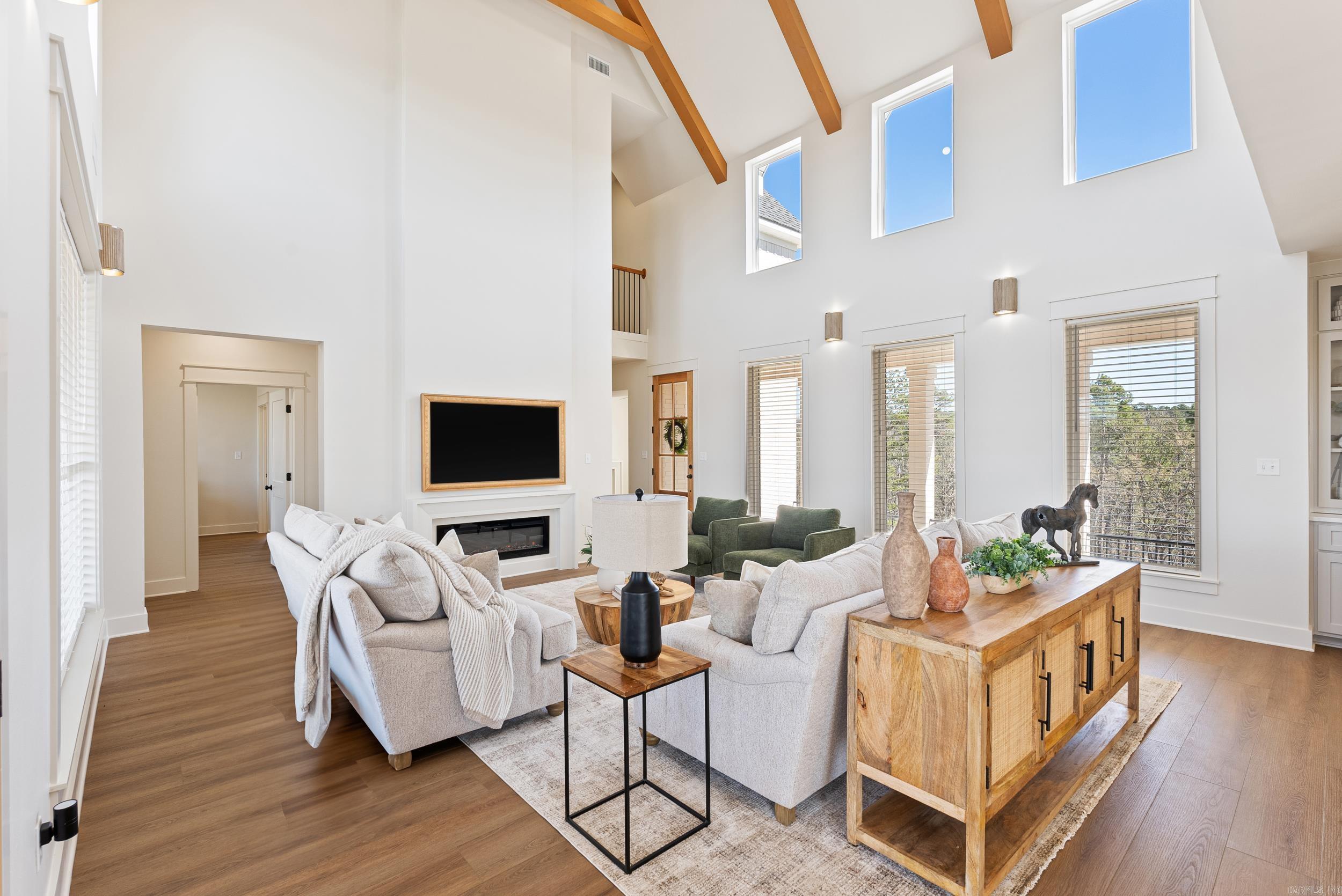 LAKE FOREST SHORES - Residential