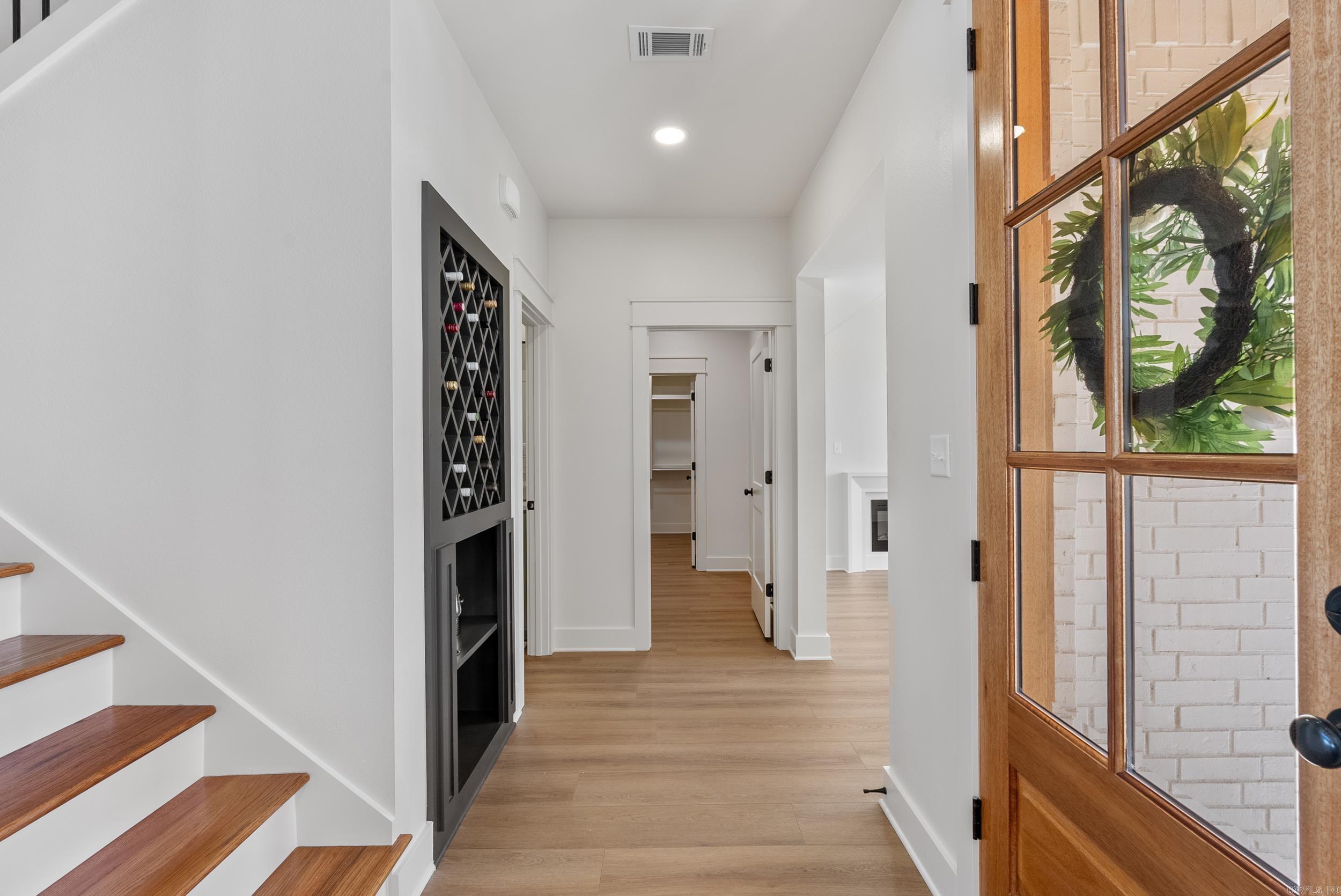 LAKE FOREST SHORES - Residential
