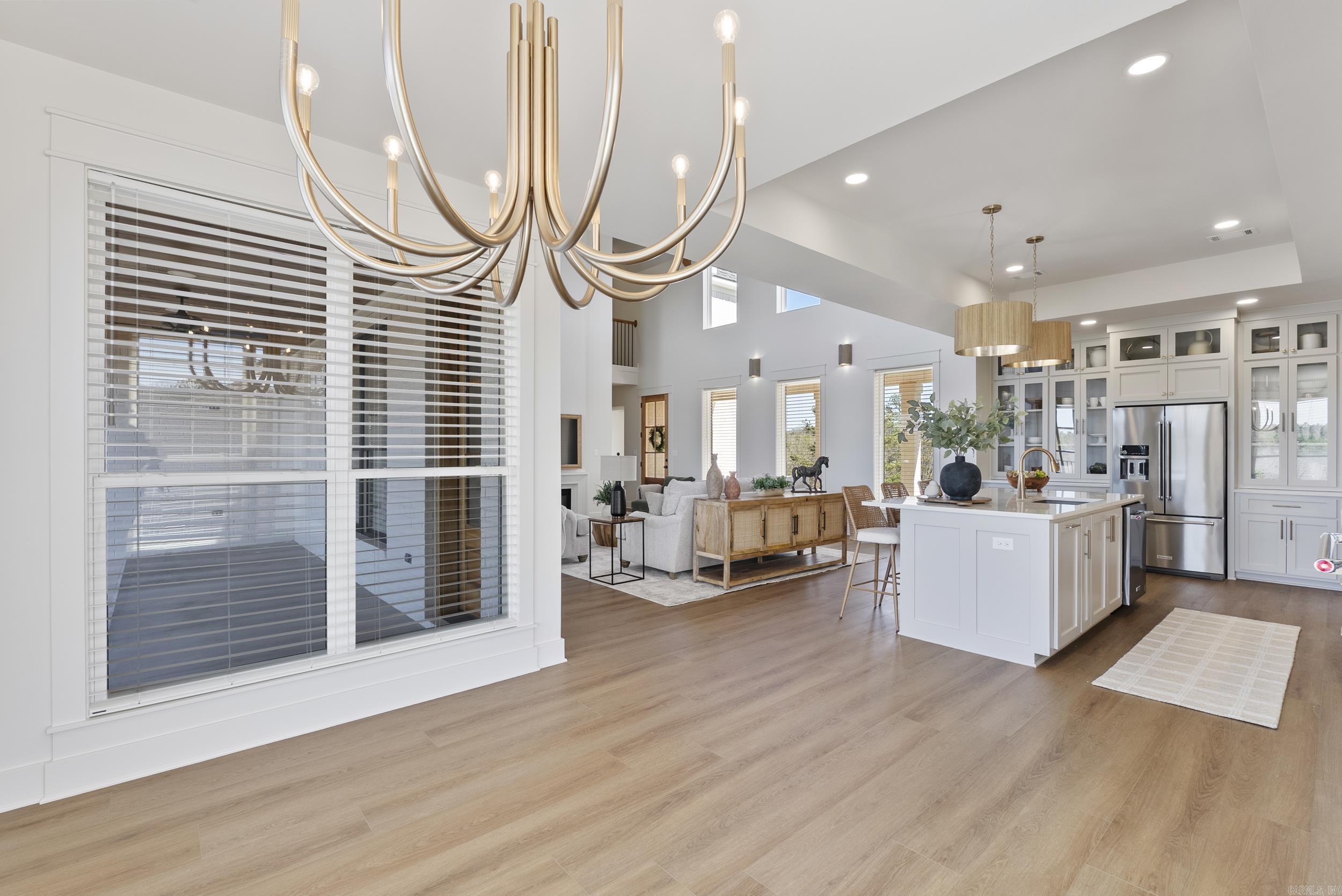 LAKE FOREST SHORES - Residential