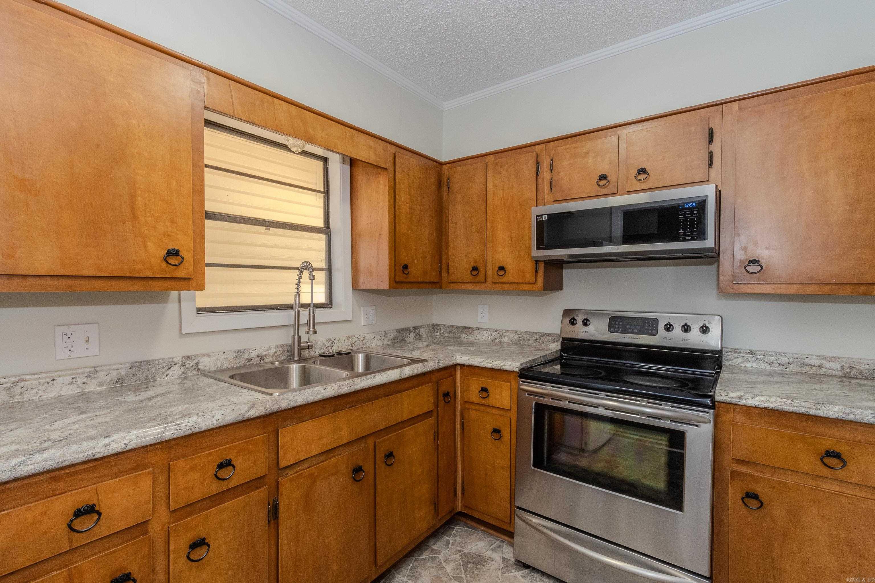 MAPLEWOOD - Residential